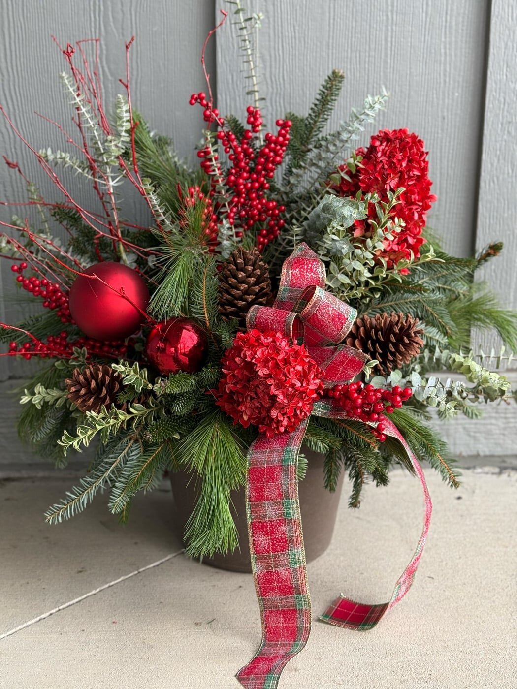 Noblesville Real Christmas Wreath - Sweet Peas Flower Farm 15