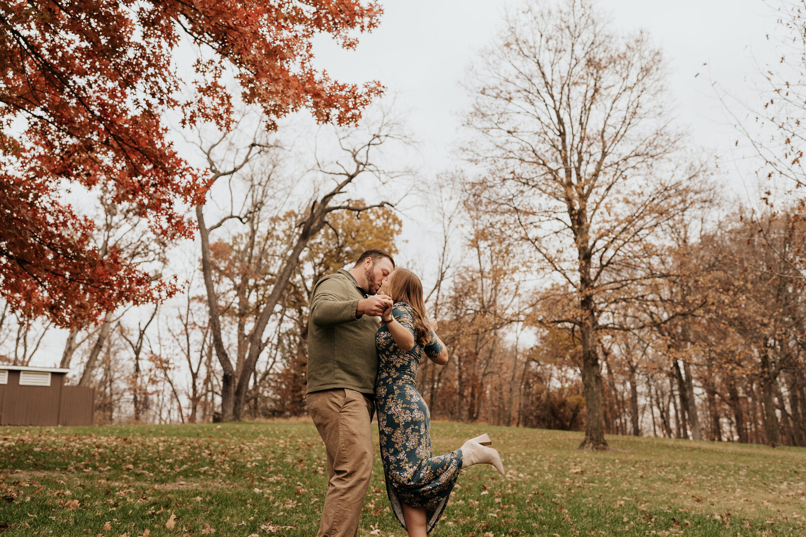 Iowa Wedding Photography Cedar Rapids Engagenemt Photographer-6