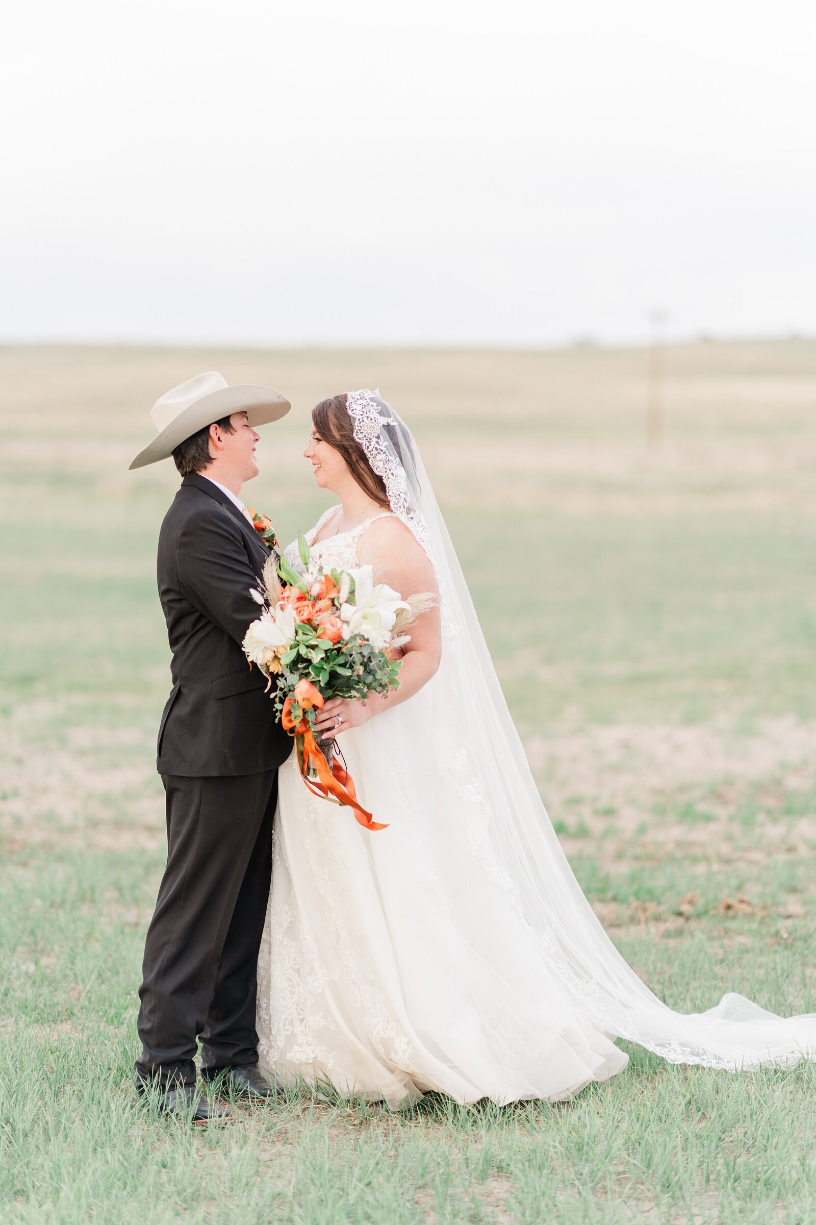 Hiking Elopement Photography in Colorado" - Combine adventure and romance with a hiking elopement and stunning photography to remember your special day.