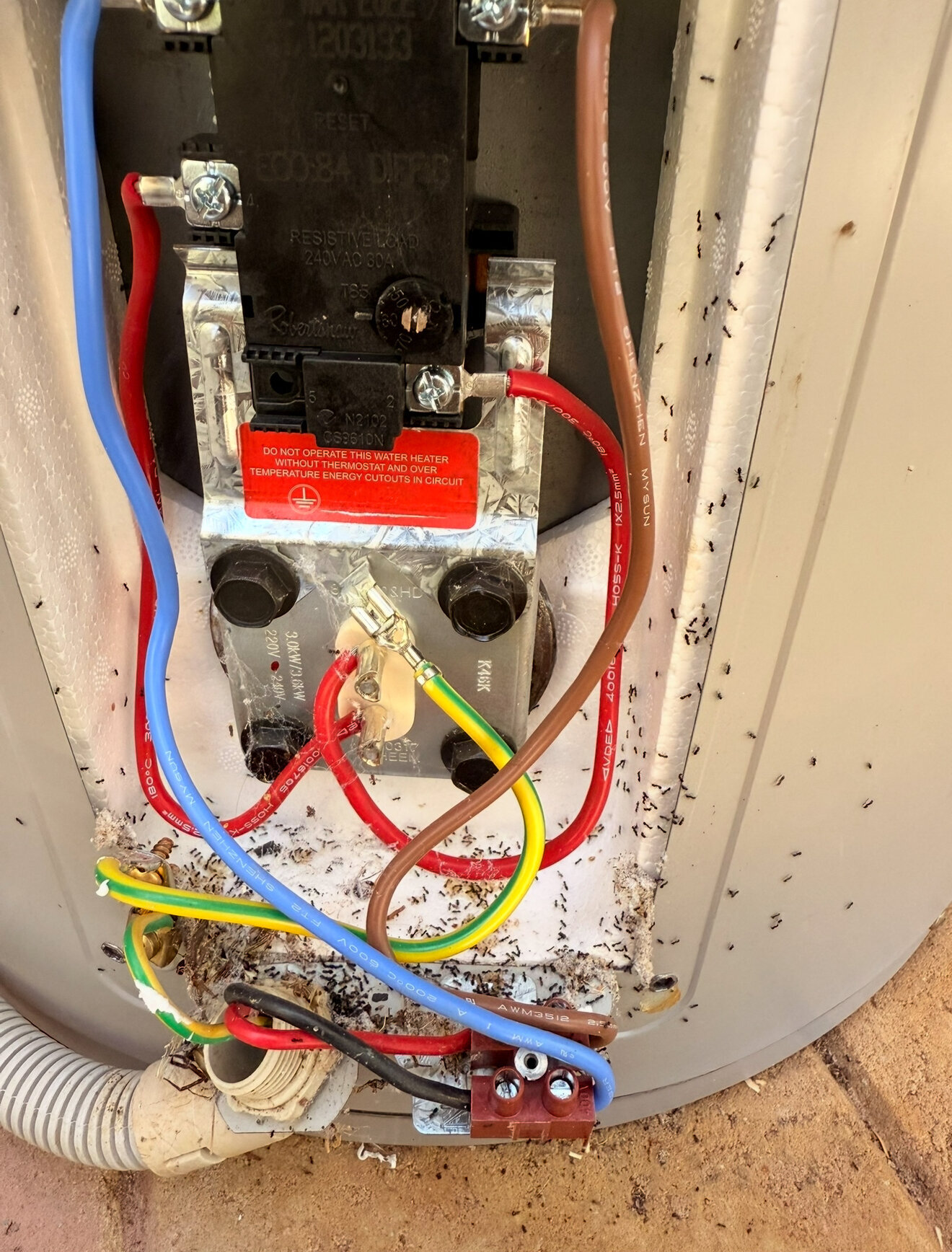 Professional electrical box and wiring installed by Captis Creations in Perth