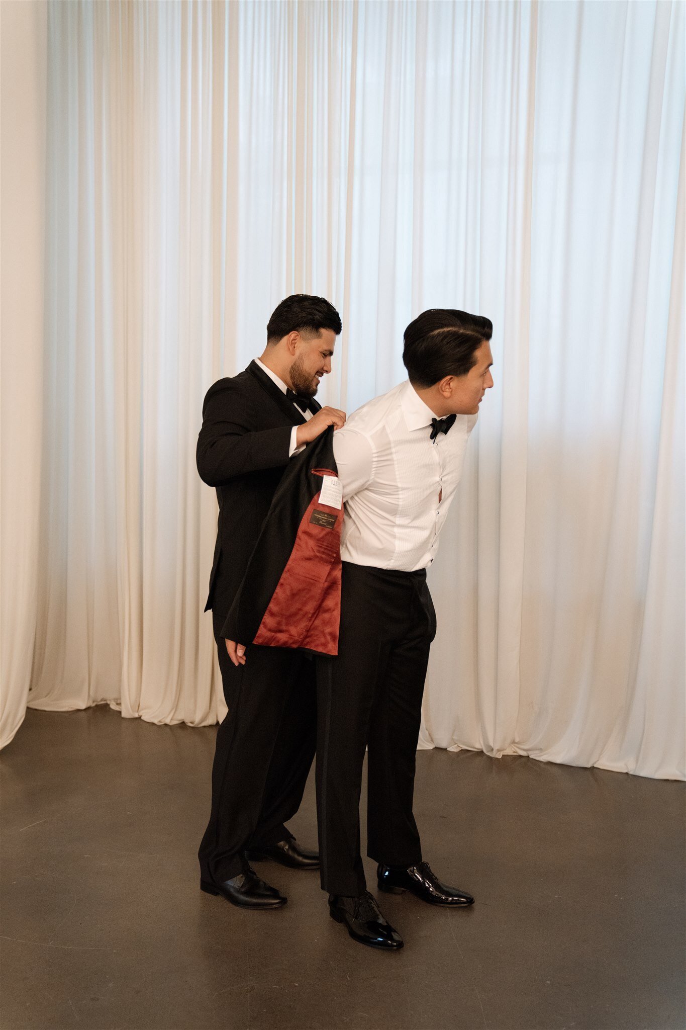 Previews - Quinones Weddings_-10