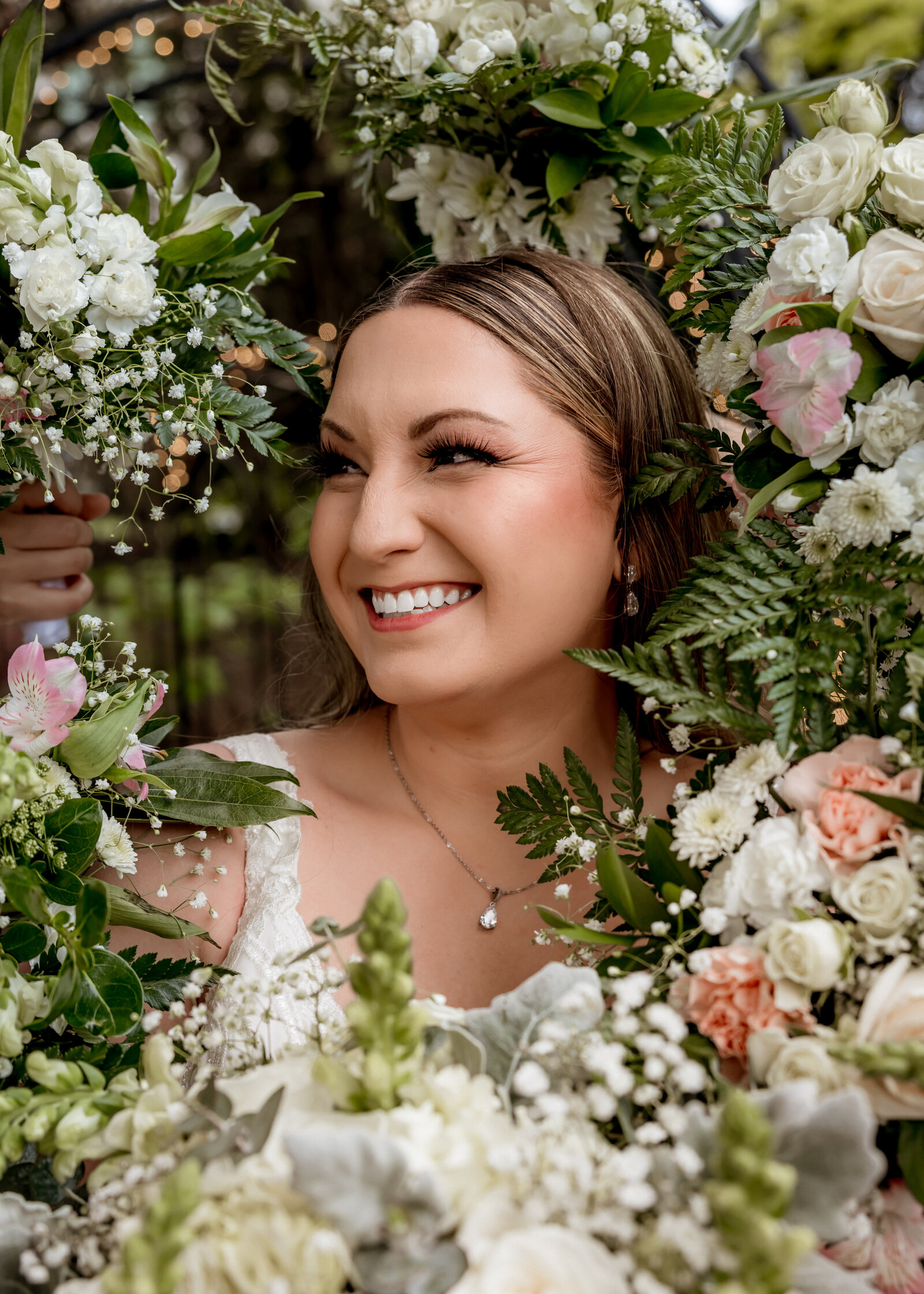 Troutdale house wedding bridal portraits.