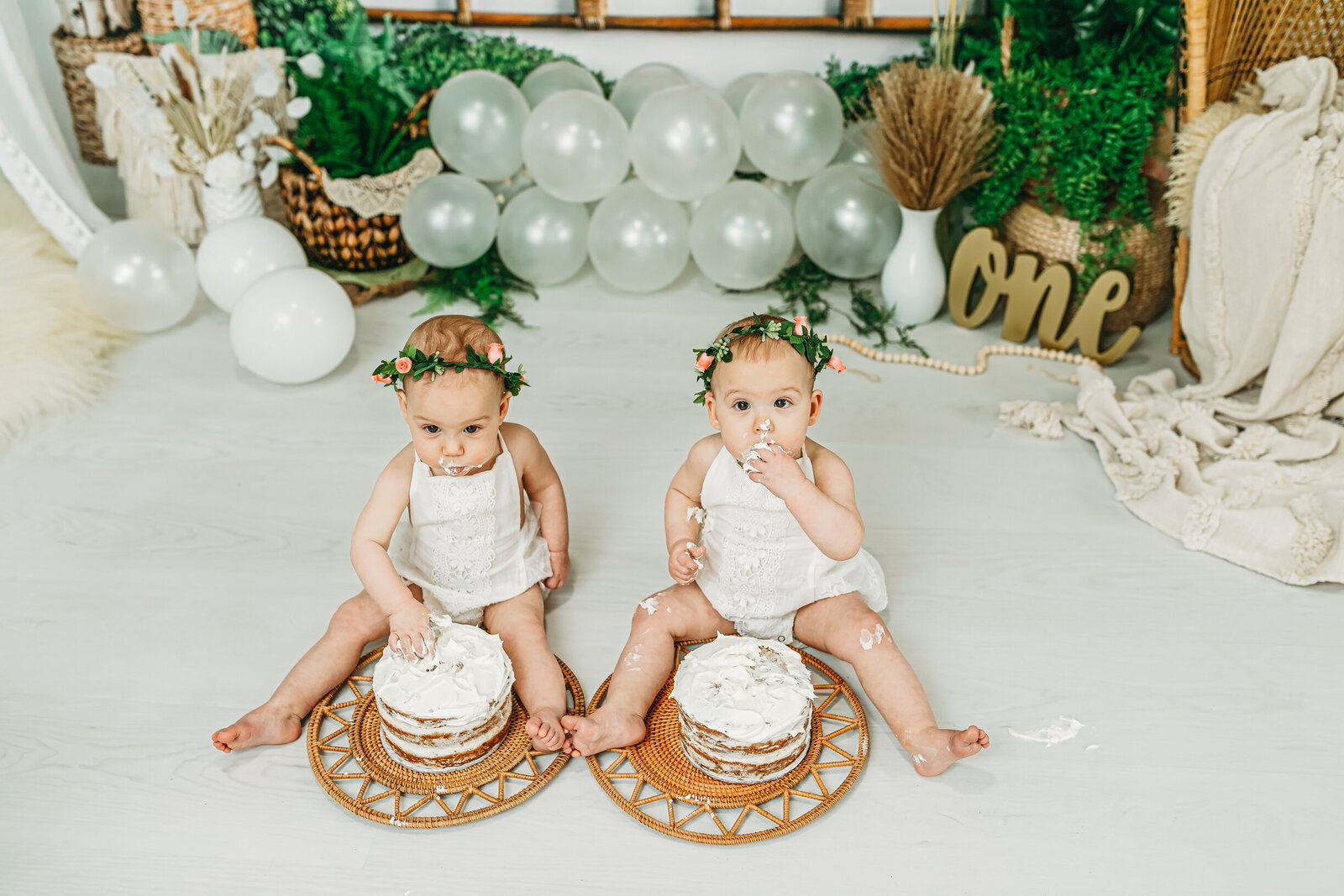 twin cake smash _ Ottawa baby photographer-20