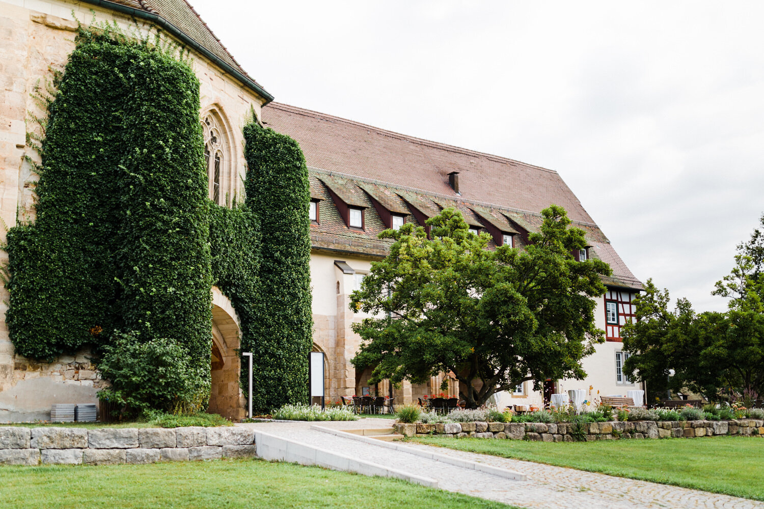 Kloster  Lorch als Location für die Hochzeitsfeier
