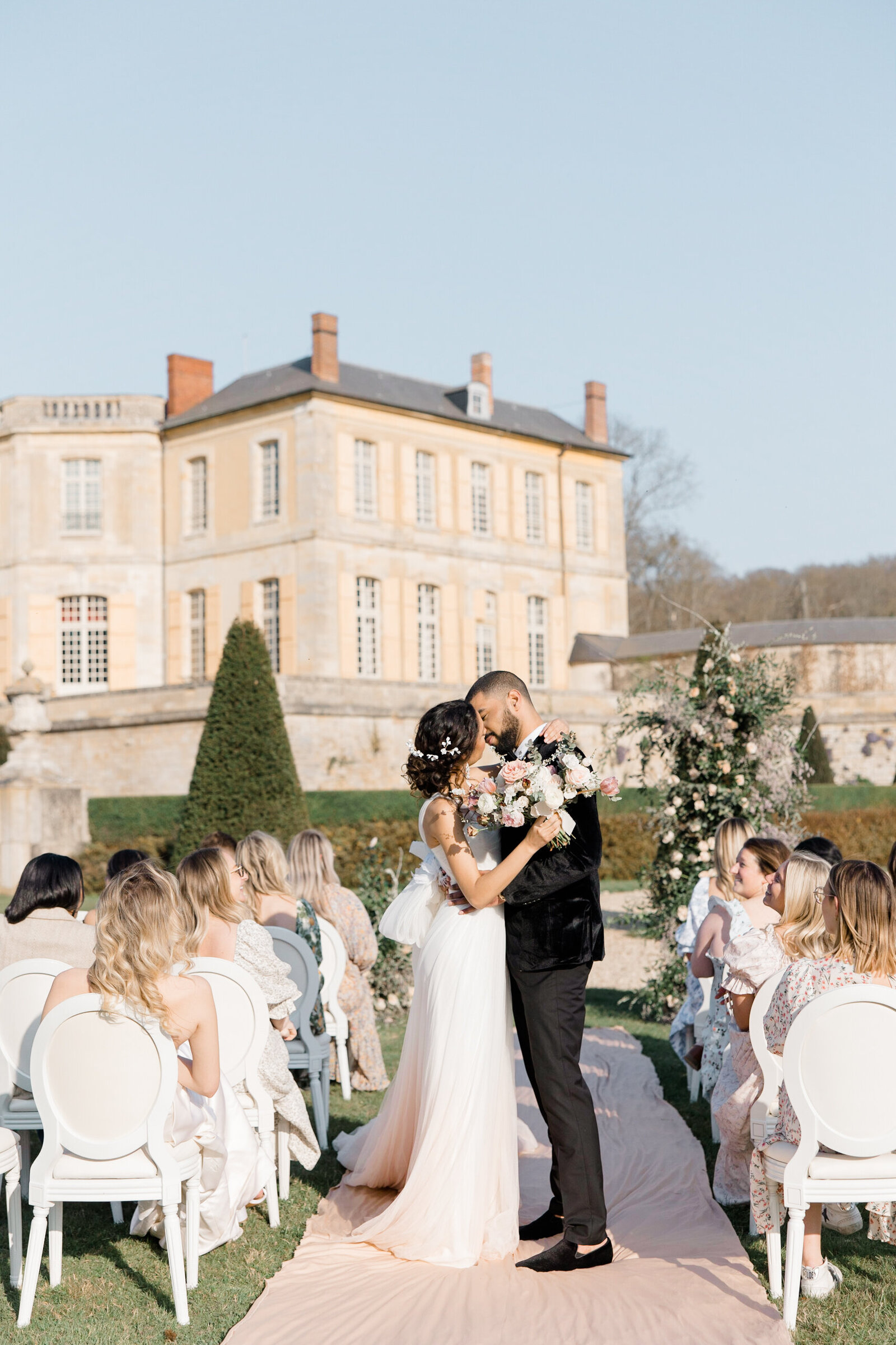 Chateau-Villette-Leslee-Layton-88