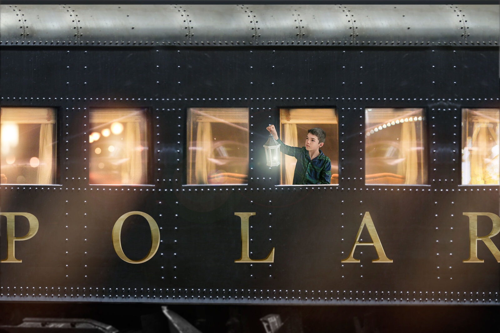 5Gavin_Inside_Polar_Express