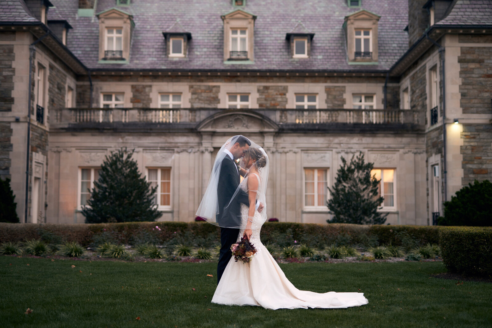 Matthew + Olivia WEB 256