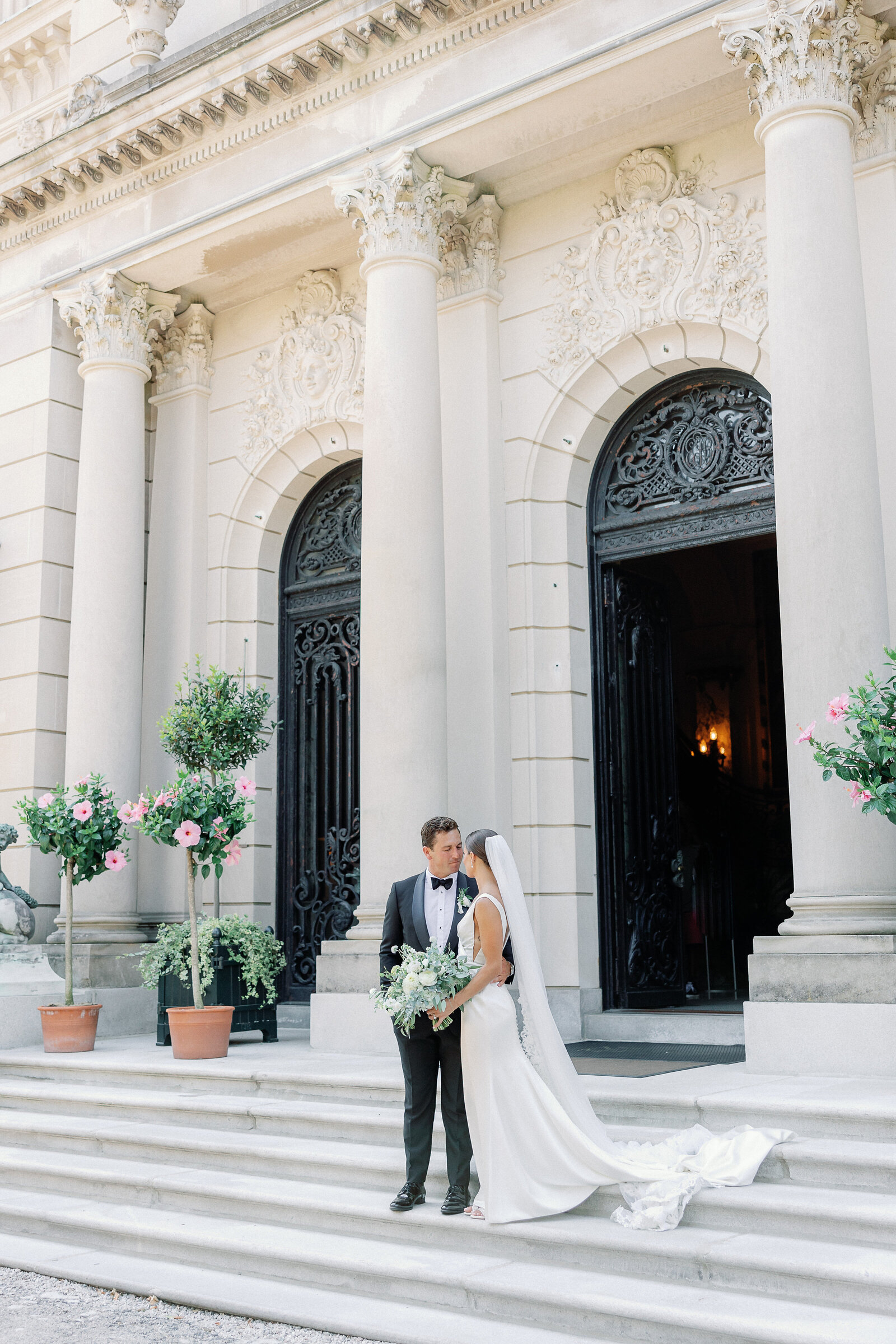 newport rhode island mansion seaside beach wedding-2