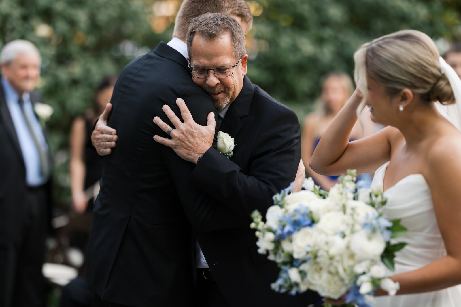 Wild Carrot St. Louis Wedding Photographer Lainie Arnold Photography-110