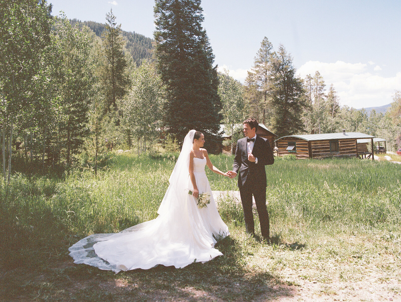 cassidymichael_coloradoweddingonfilm_stillsbytrinity-30