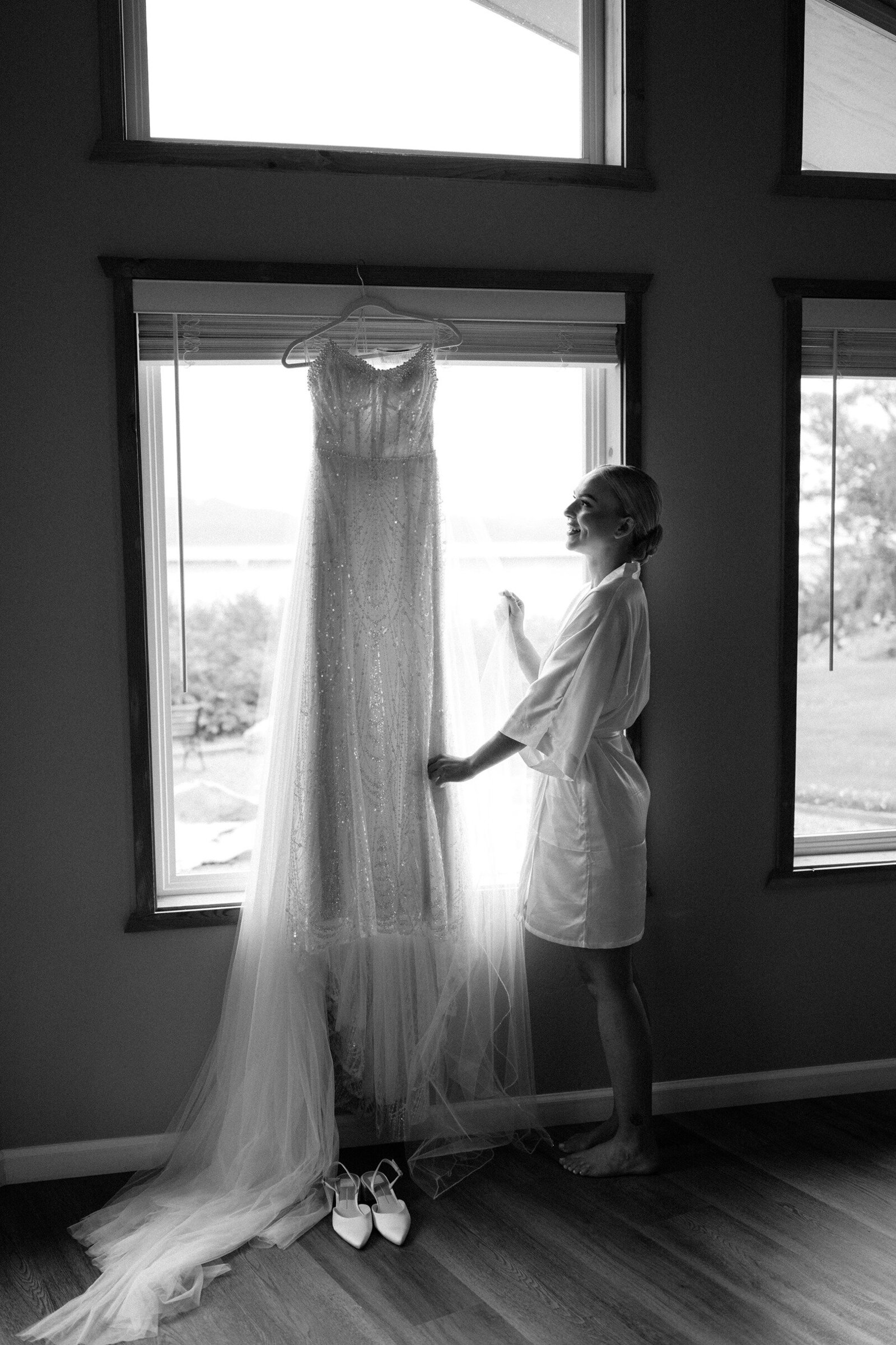 Merrick-Wedding_Homer-Alaska-Wedding_EmeliaKPhotography-15