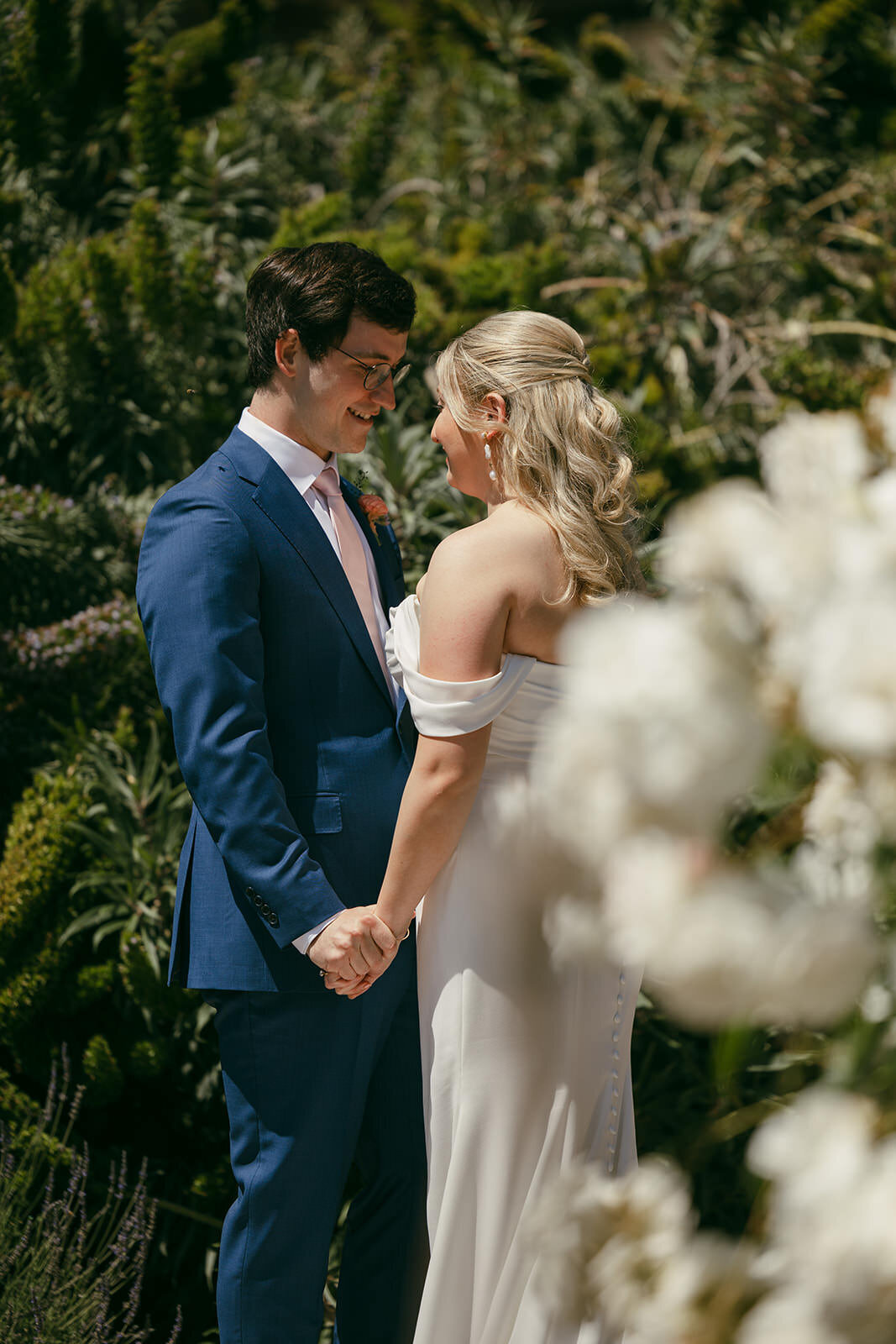 Colorful Bernardus Spring Wedding20