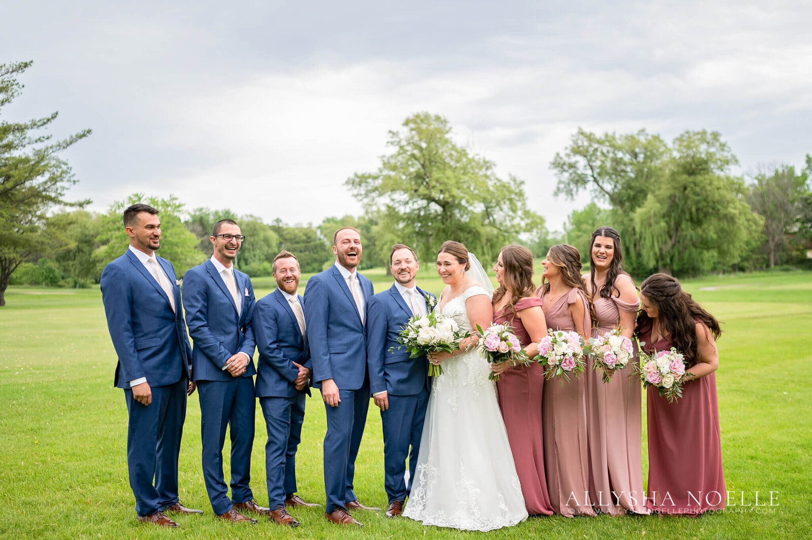 Wedding-at-River-Club-of-Mequon-152