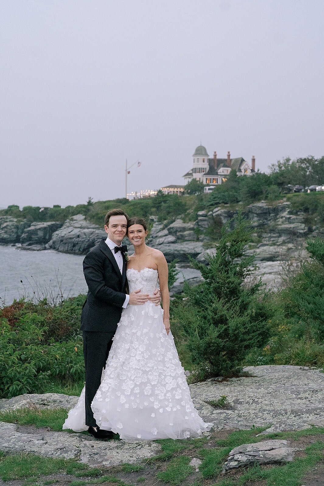 leila-james-events-newport-rhode-island-luxury-wedding-planner-castle-hill-wedding-coastal-wedding-photographer-stephanie-veglianteBride_Groom-123 copy