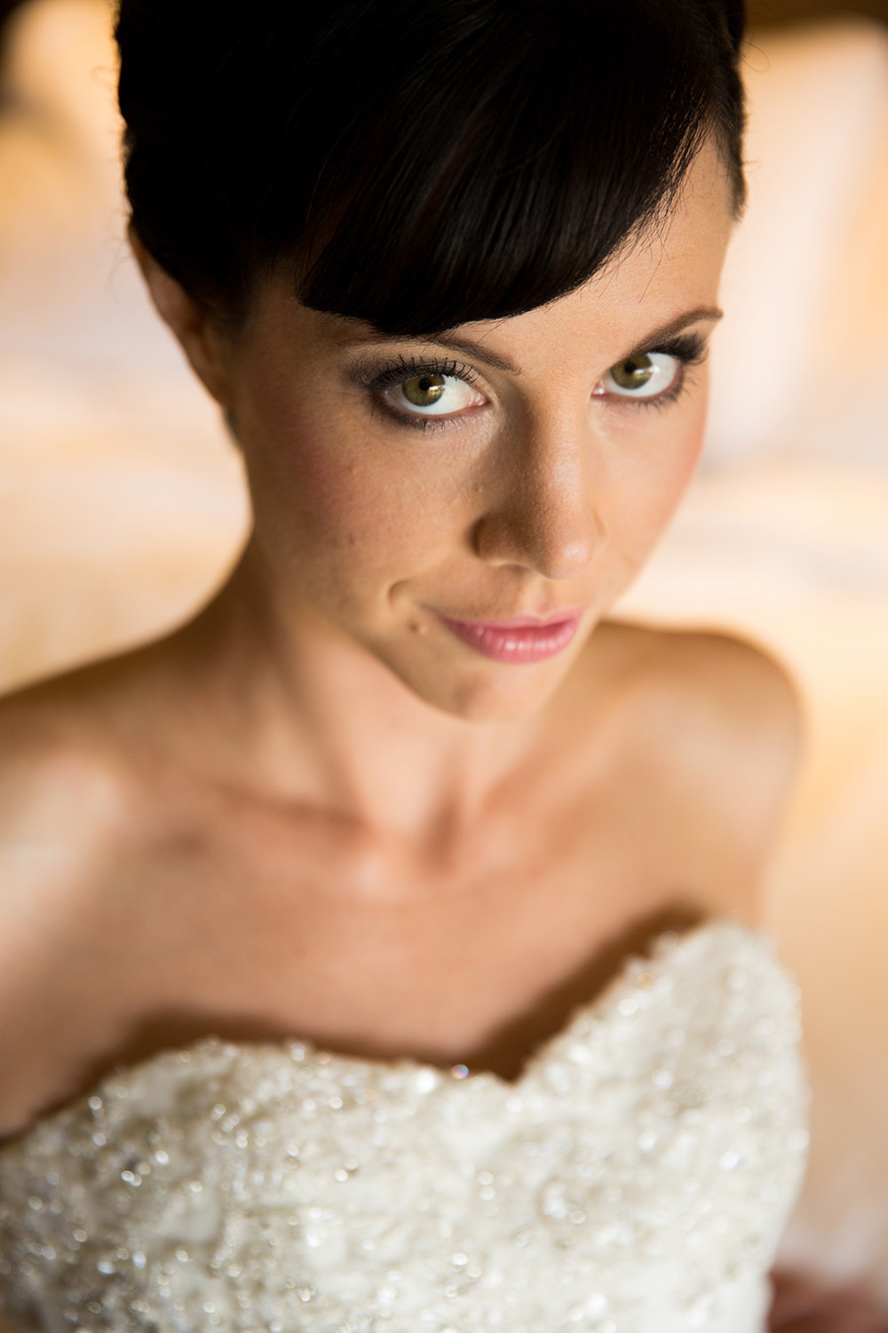 closeup bride image