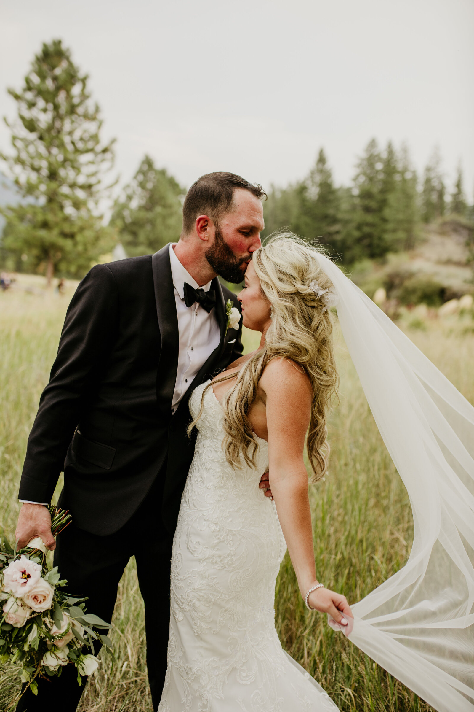 White Raven Wedding_Montana Wedding Photographer_Brittany & Michael_September 17, 2021-2410