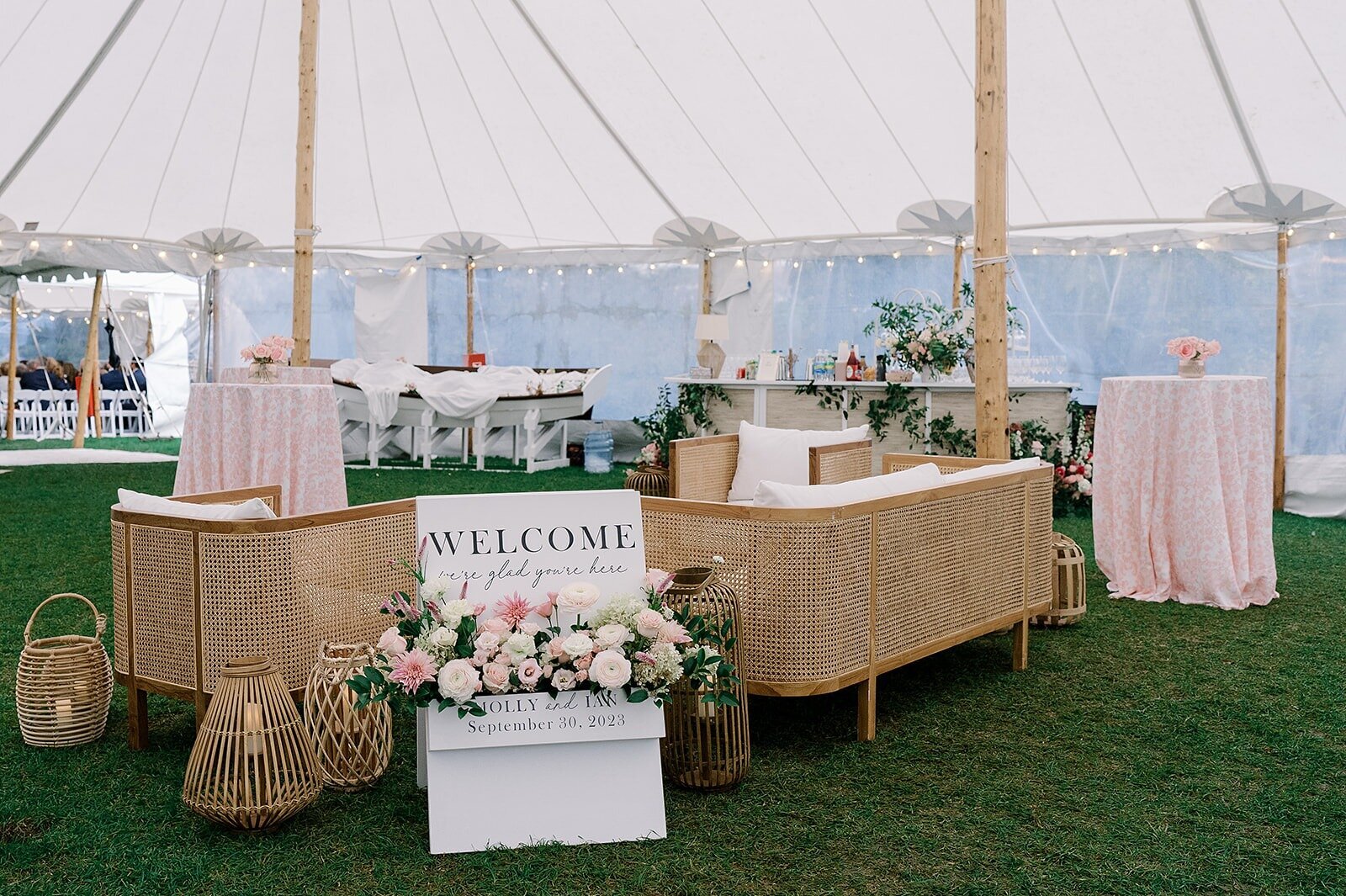 leila-james-events-newport-rhode-island-luxury-wedding-planner-castle-hill-wedding-coastal-wedding-photographer-stephanie-veglianteDetails-54 copy