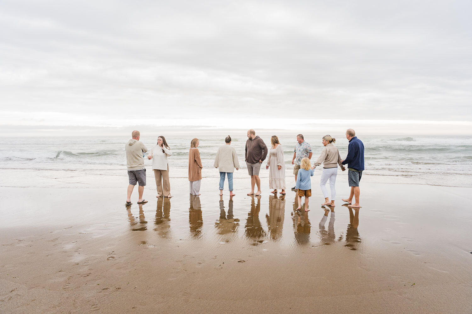 Family Photographer In Lincoln City Oregon 