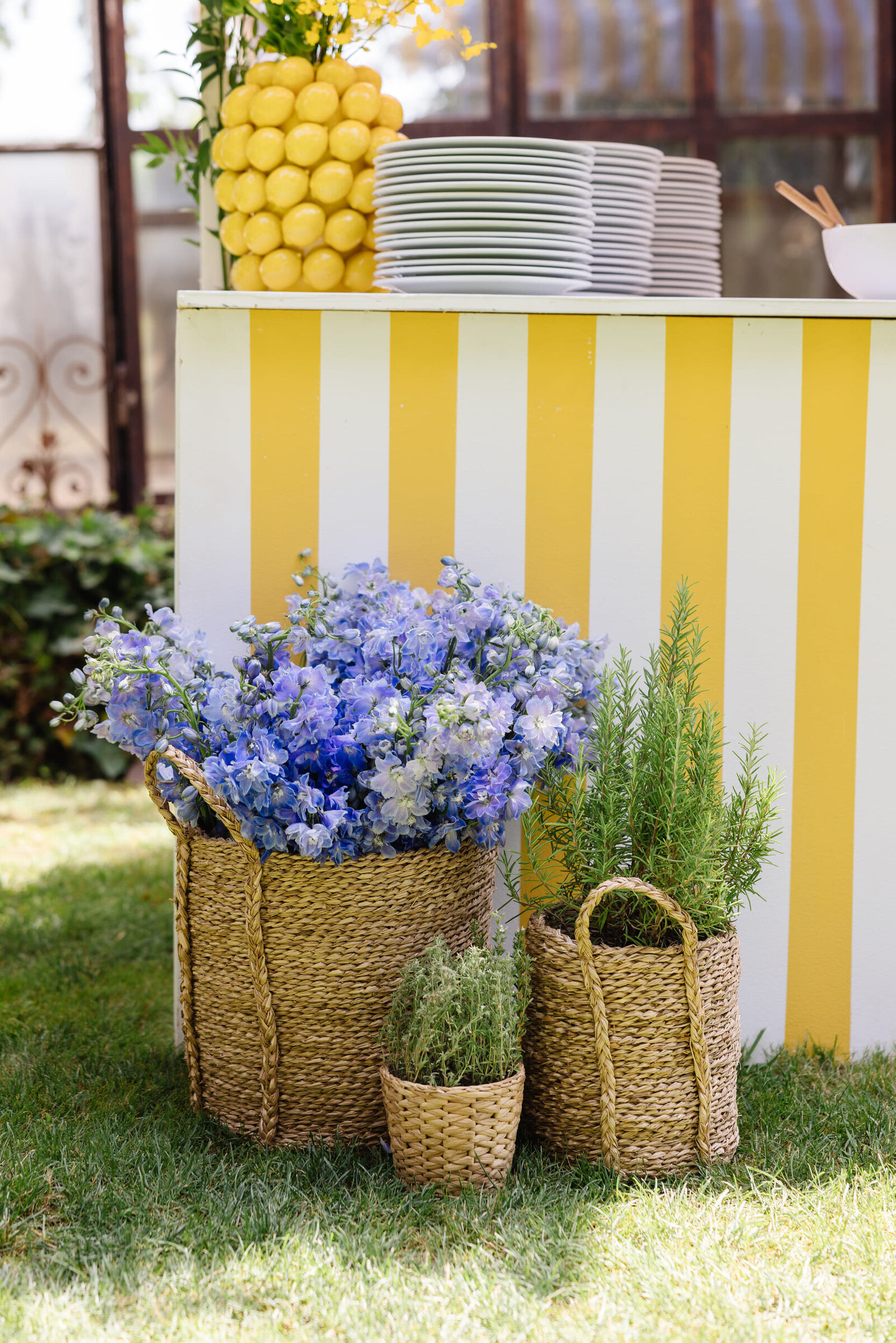 Colourful-Provence-wedding