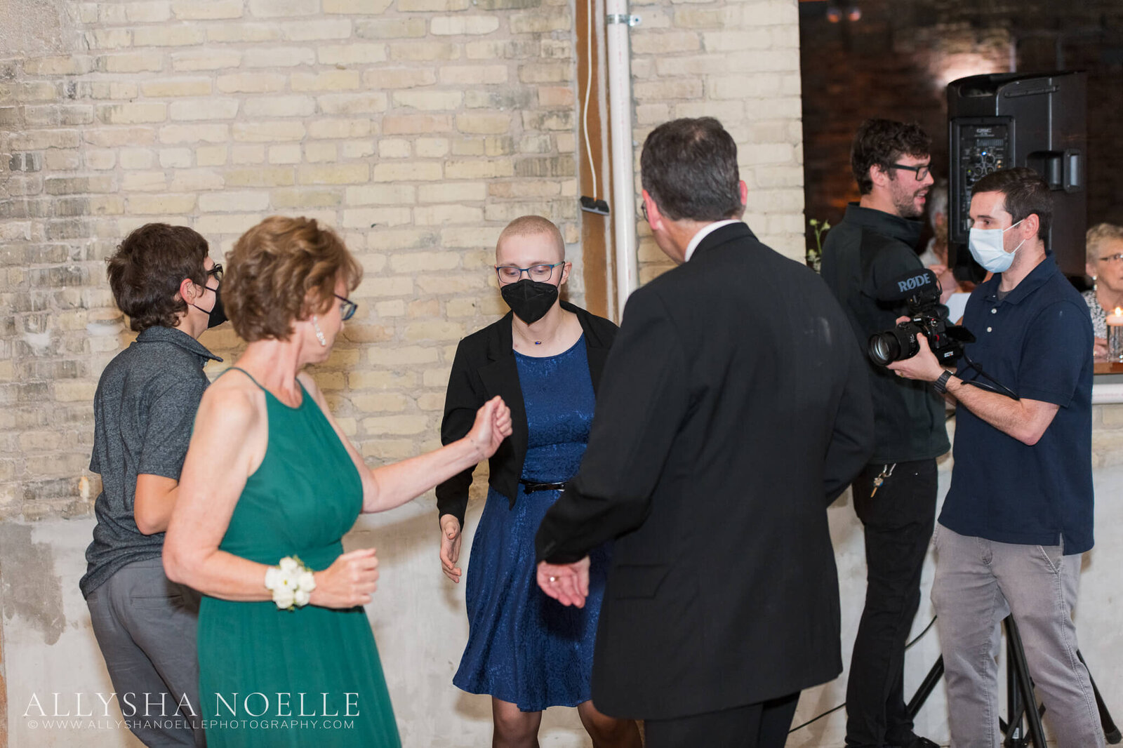 Wedding-at-The-Factory-on-Barclay-in-Milwaukee-1158