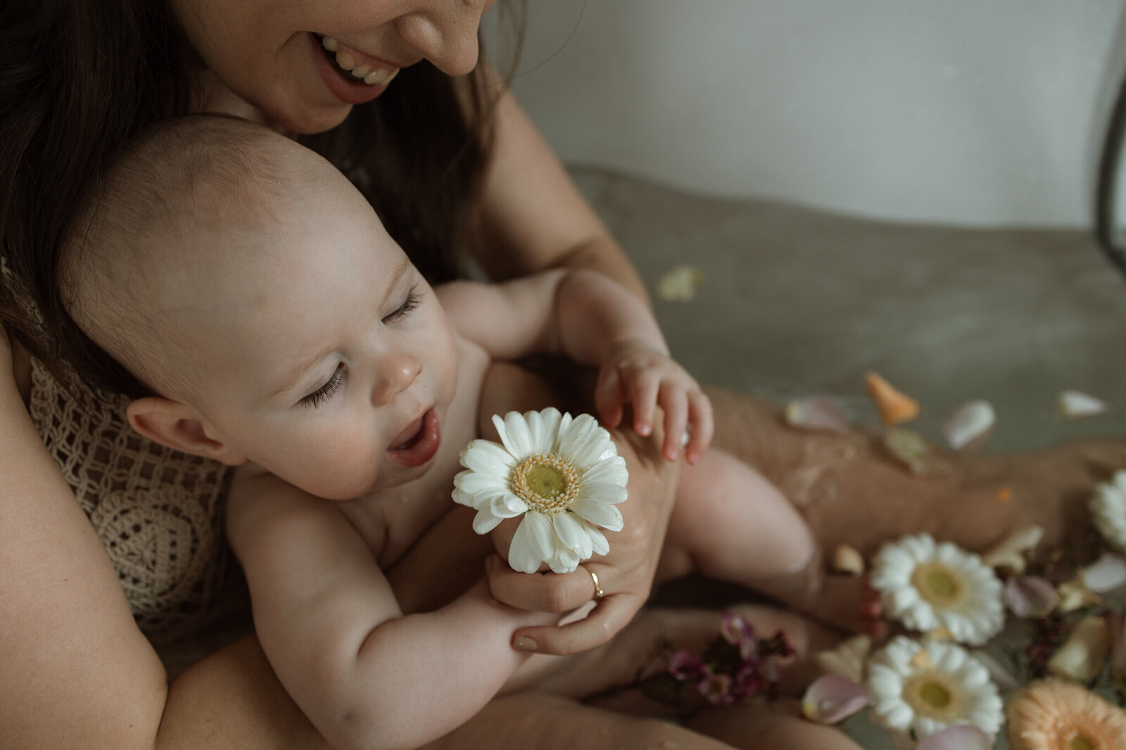 zwangerschapsfotoshoot fotoshoot baby gezins fotoshoot fotograaf eindhoven fotoshoot valkenswaard trouwfotograaf bruidsfotografie valkenswaard