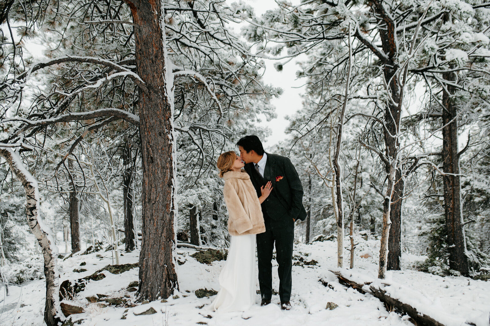 deer-creek-mountain-camp-wedding-photographer-29