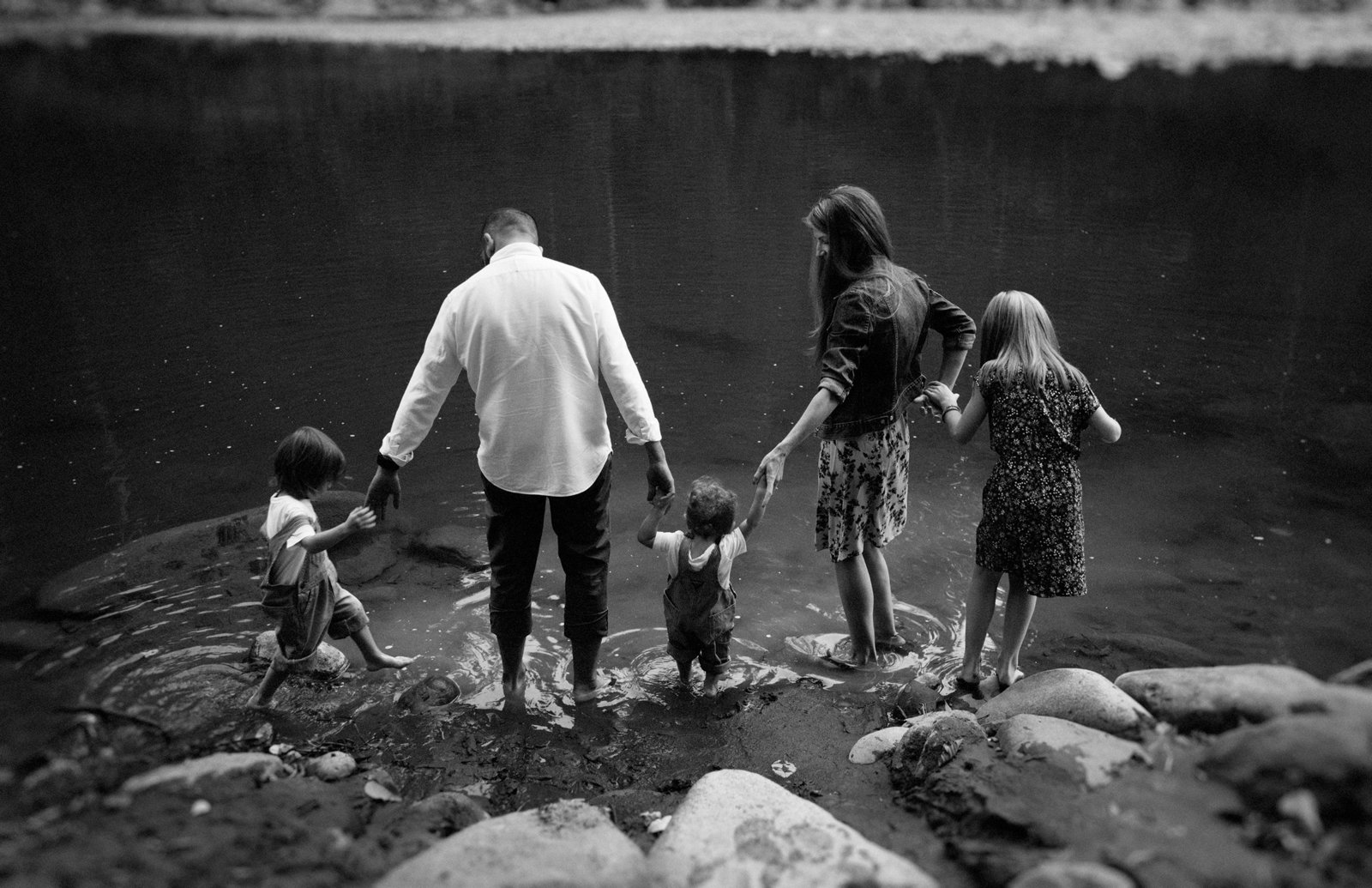 black and white portrait of a family in Kitsap County by Rooted and Wild photography