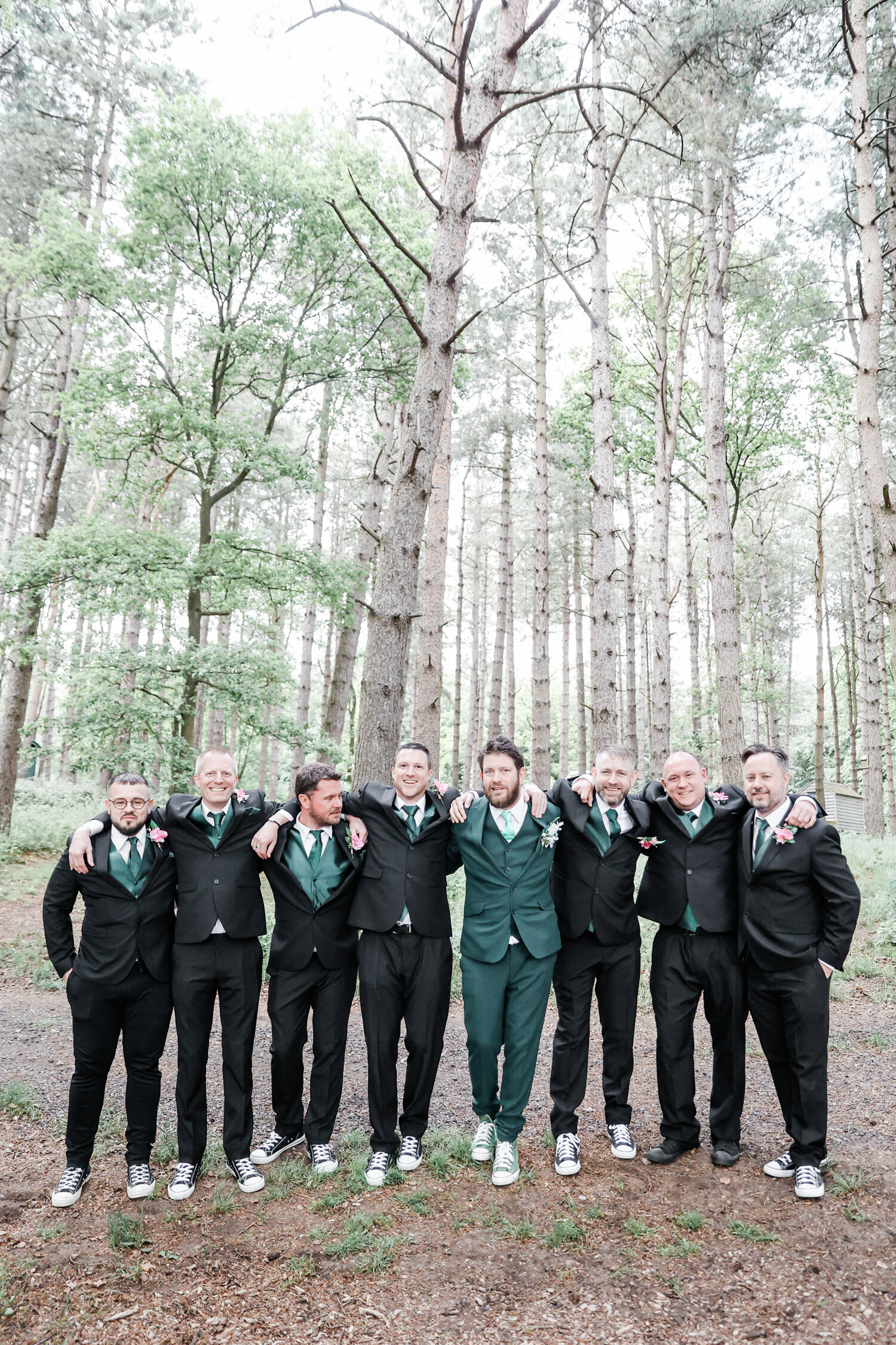 Happy-Valley-wedding-venue-groomsmen