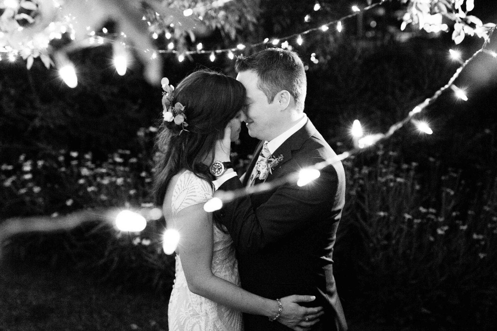 Tim & Chelsea - Abigail Edmons Fort Wayne Indiana Wedding Photographer-112