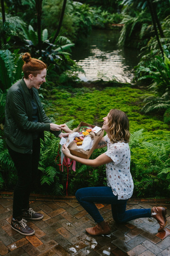 Chicago-Proposal-Photos-Garfield-Park-Conservatory-19