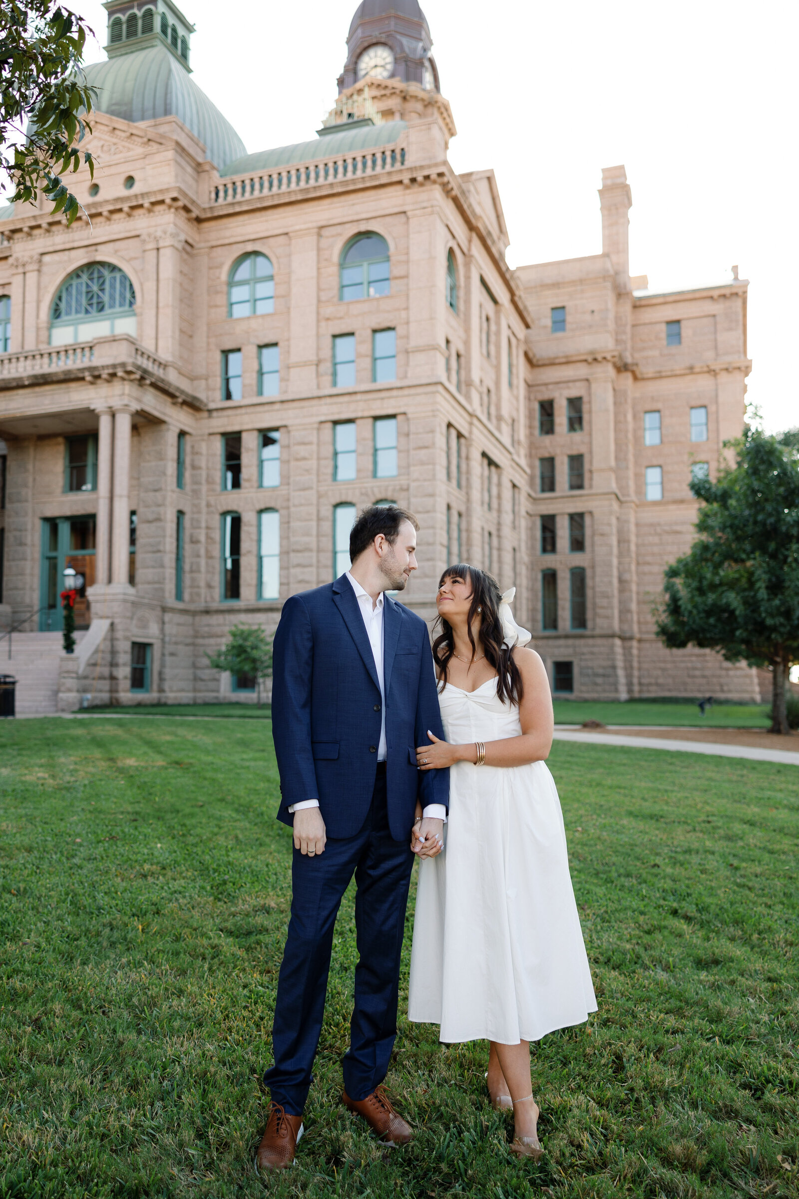 downtowndallasengagementphotos_stillsbytrinity-14