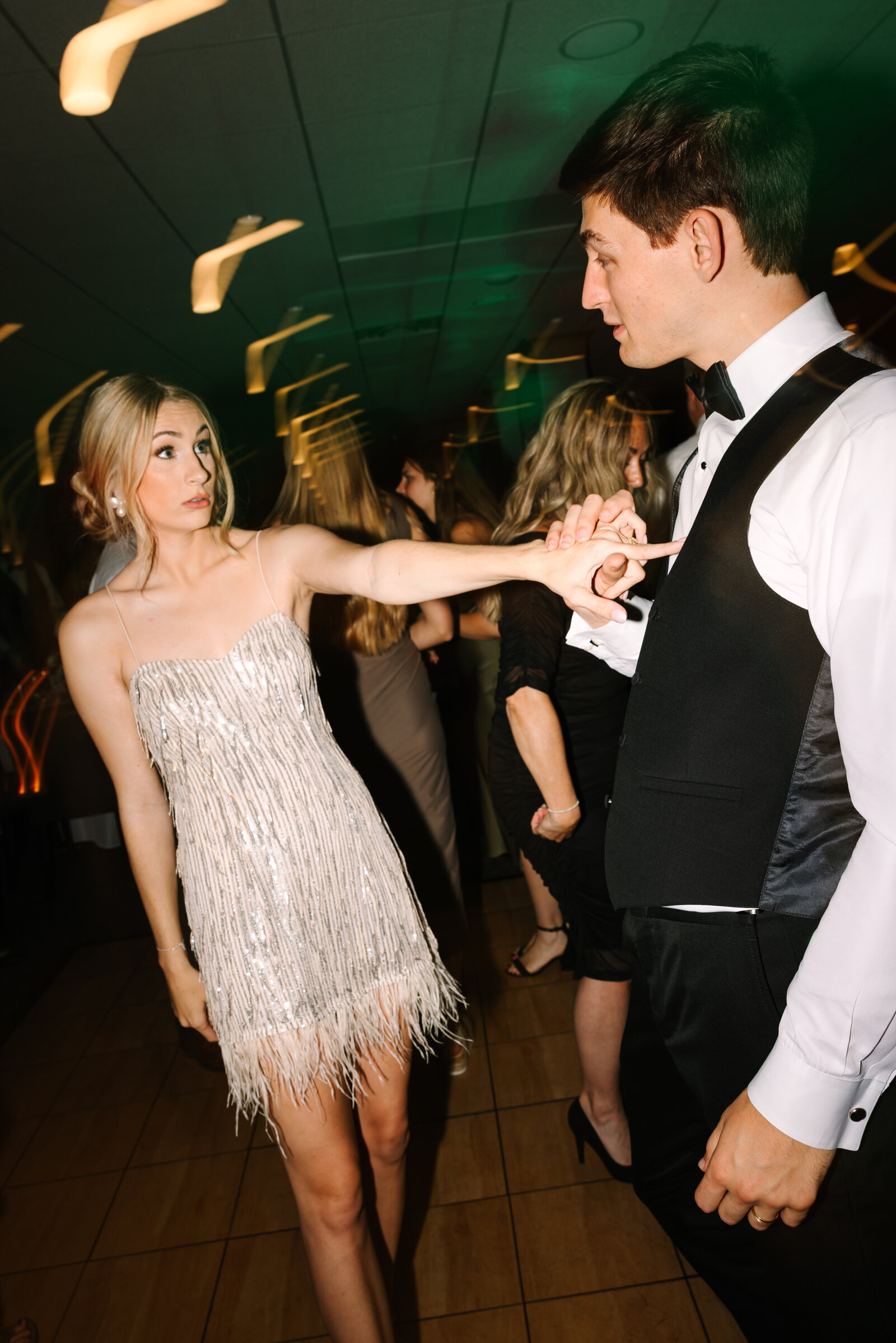 Midwest Luxury Wedding Photographer Lainie Arnold-19