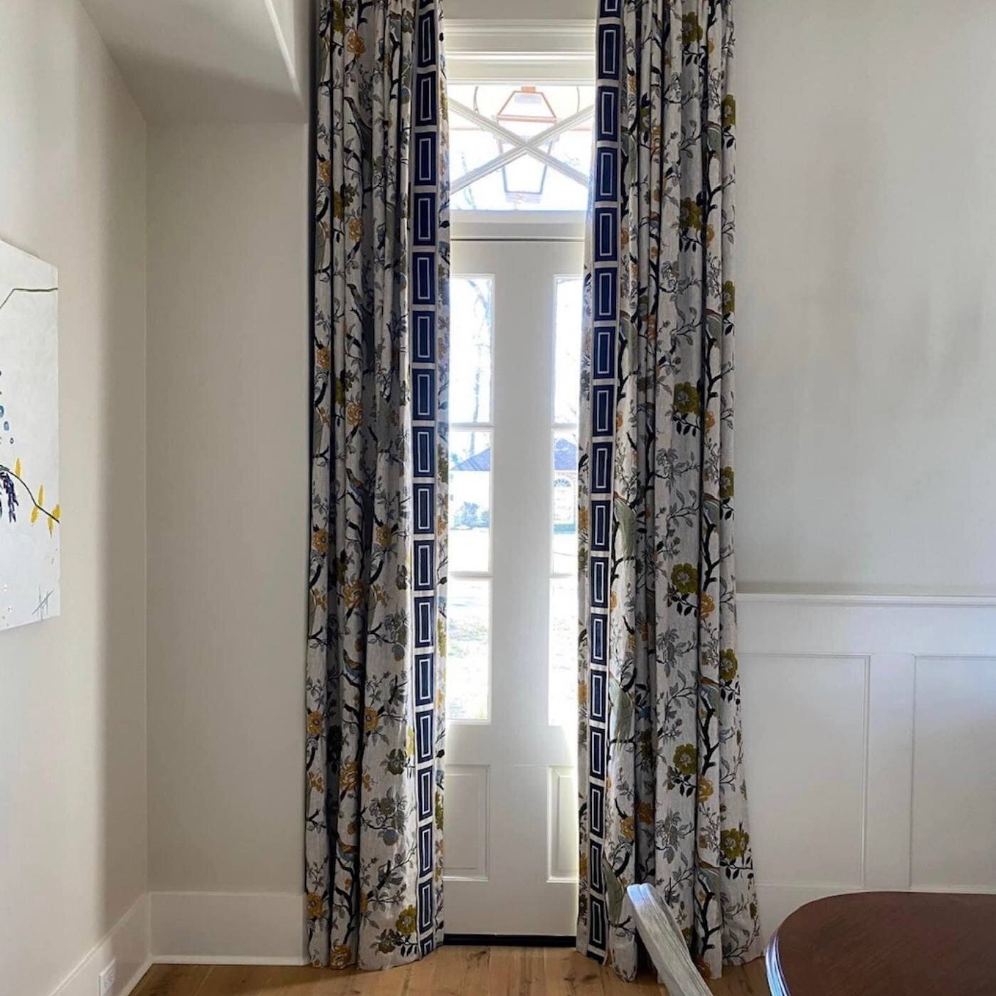 Casa Hebert Diing curtain