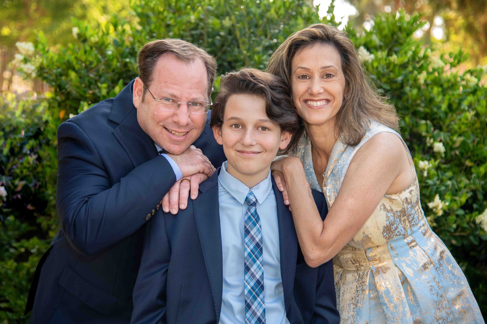 Maria-McCarthy-Photography-Bar-Mitzvah-mom-dad