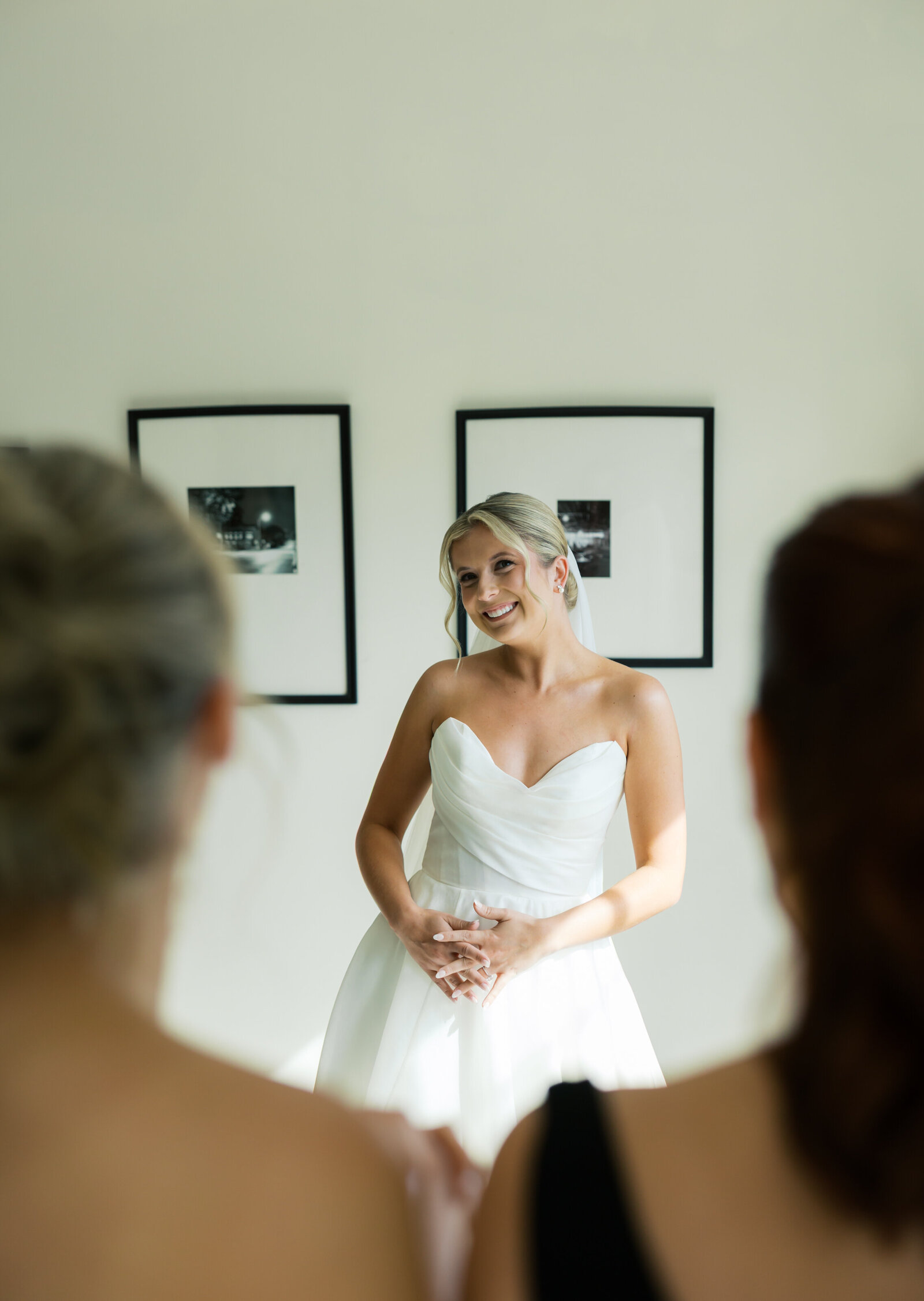 Wild Carrot St. Louis Wedding Photographer Lainie Arnold Photography-26