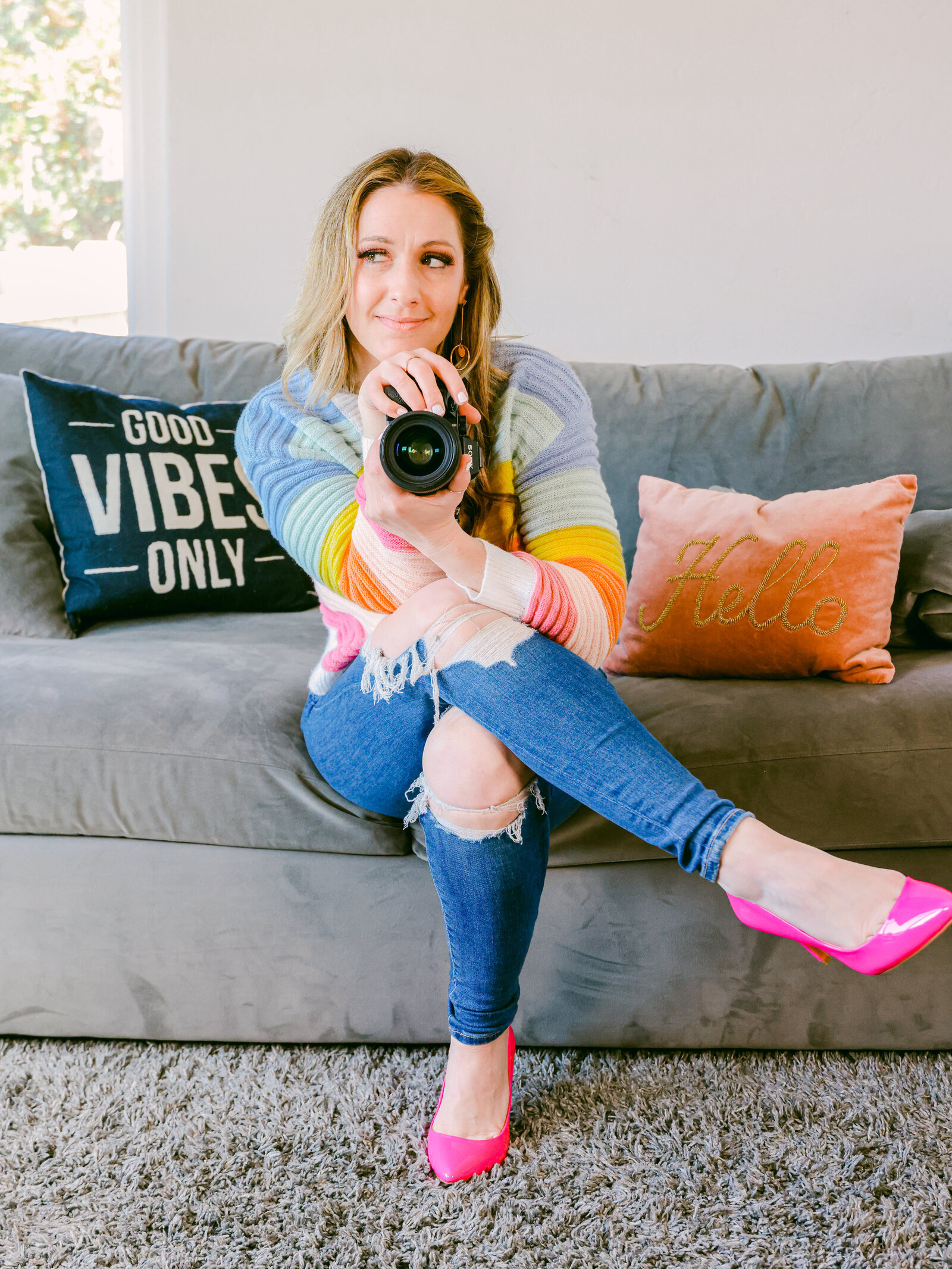 Branding Photographer Chelsea Loren for Tinder Bumble Coffee Meets Bagel Hinge Raya dating app profile photographer