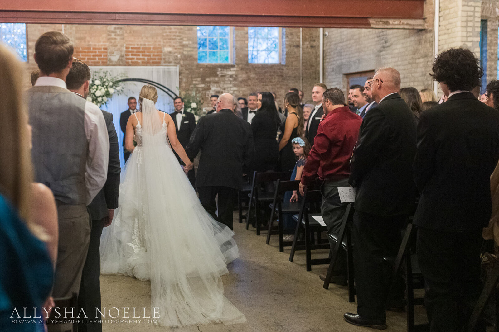 Wedding-at-The-Factory-on-Barclay-in-Milwaukee-0782