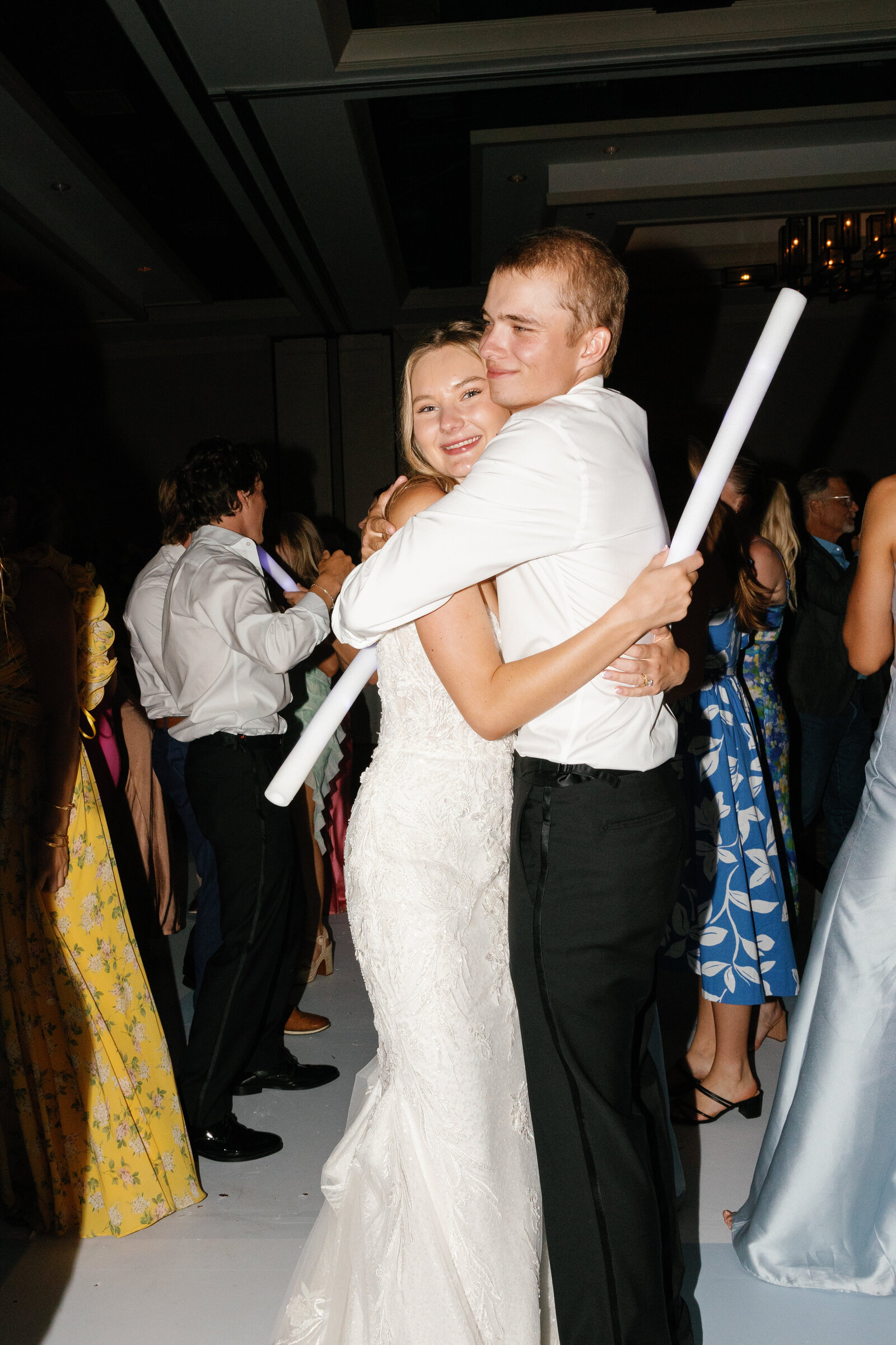 hannahtyler_bastroptxwedding-612