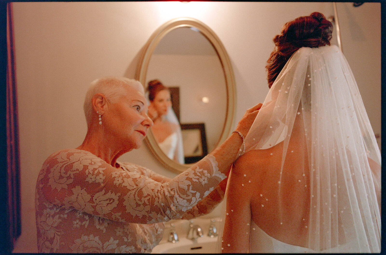 Seattle-Wedding-Jess-Buckley-Photo-Film-3