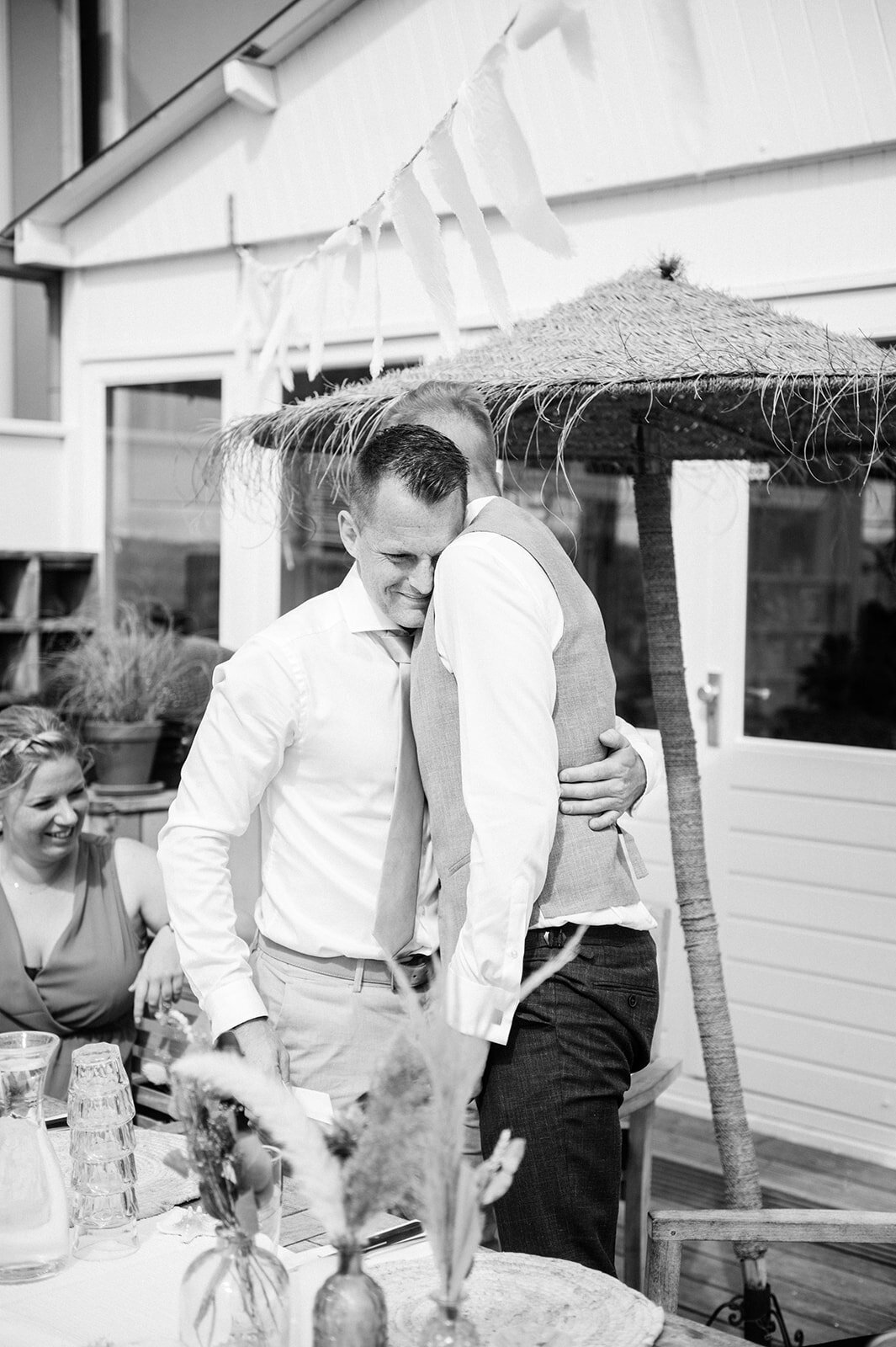 ShauniHartlandFotografie-FotograafAlkmaar-Trouwfotograaf-NoordHolland-BruiloftCastricumAanZee-Deining-LisetteEnThomas-428