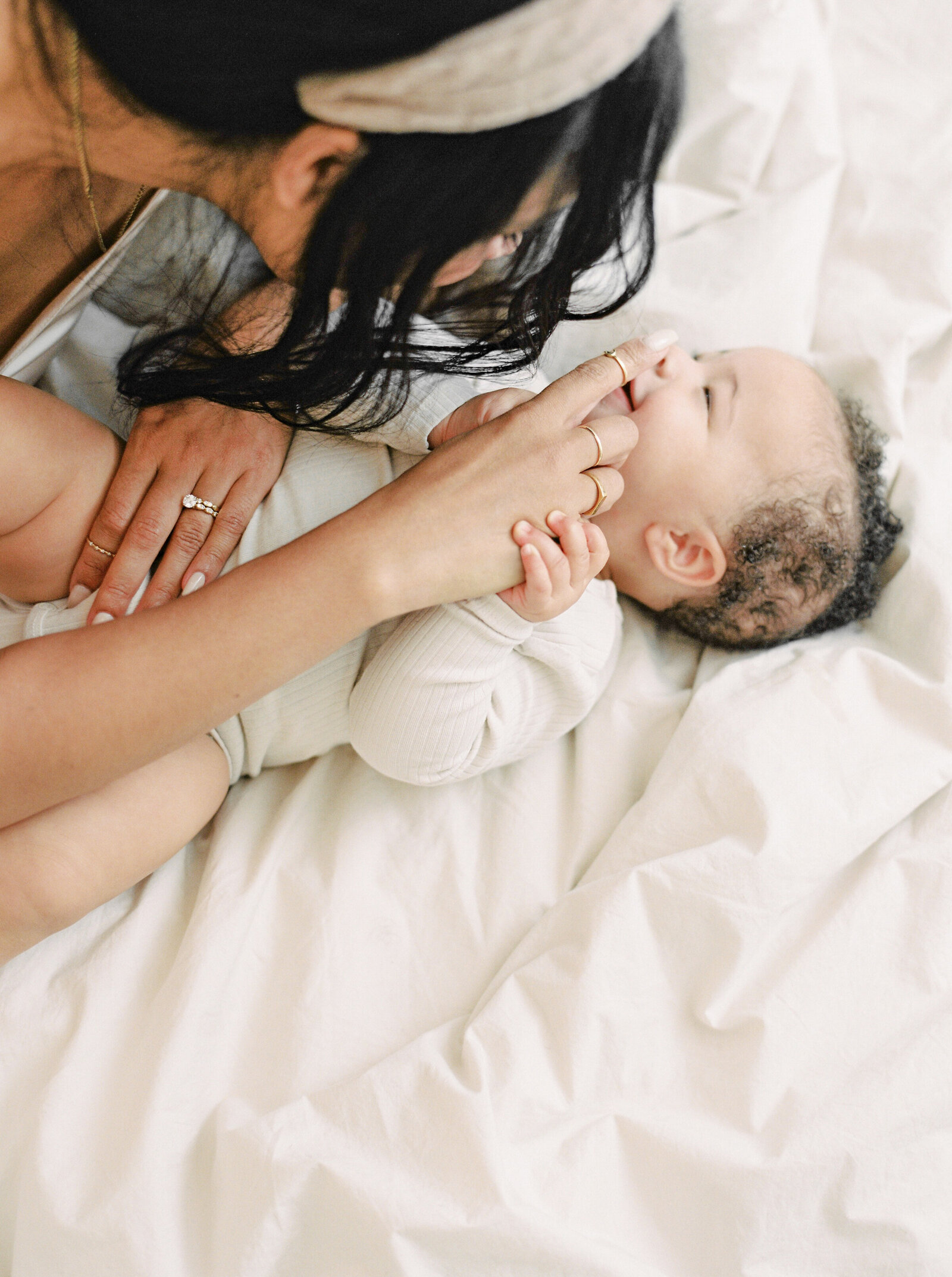haute-stock-photography-cuddle-time-collection-final-13