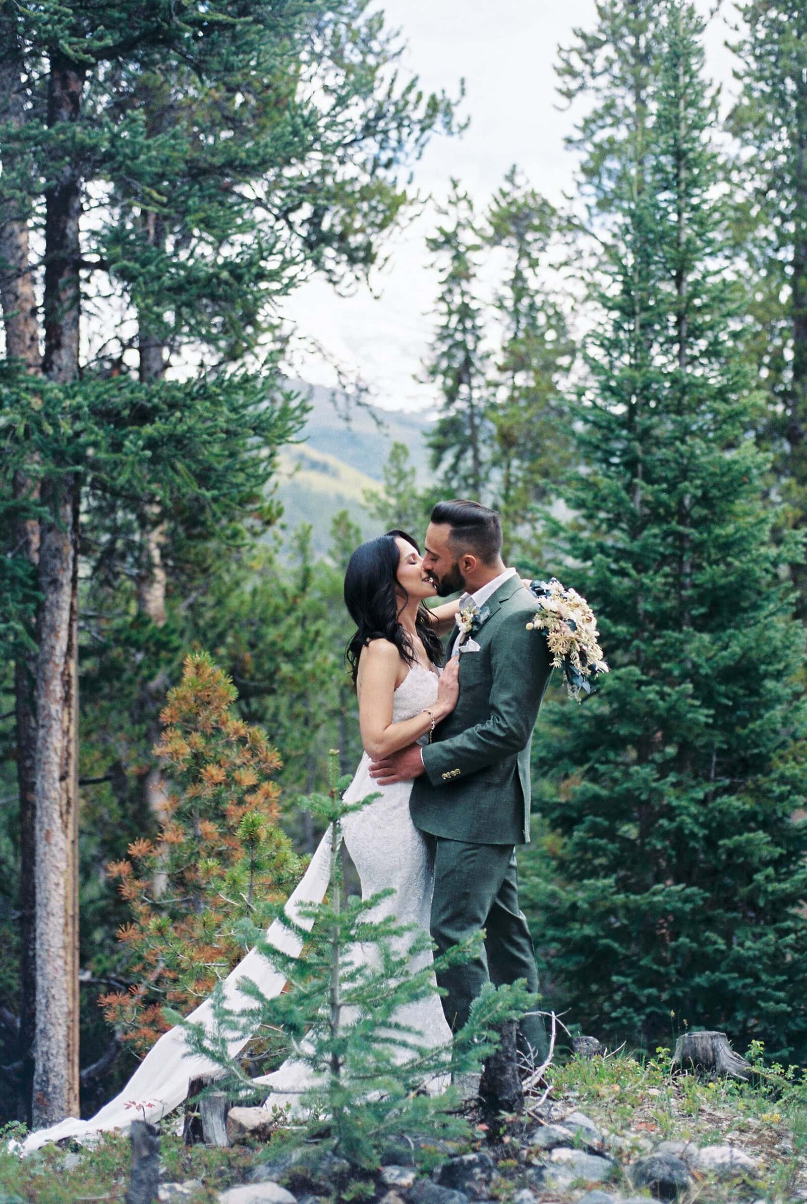 Josie_V_Luxury_Destination_Wedding_photographer-1