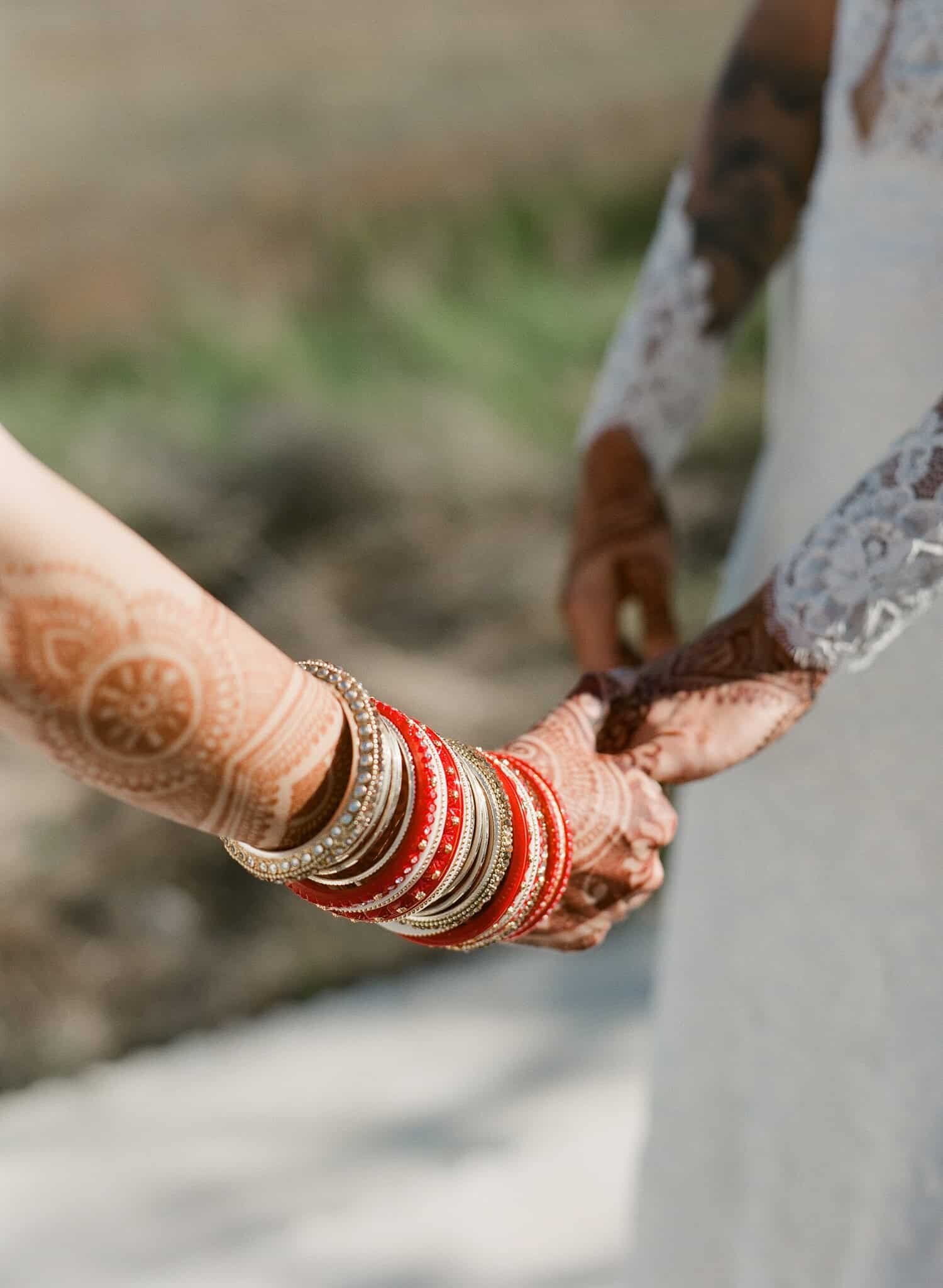 AUSTIN-MODERN-MONOCHROMATIC-INDIAN-WEDDING-00296