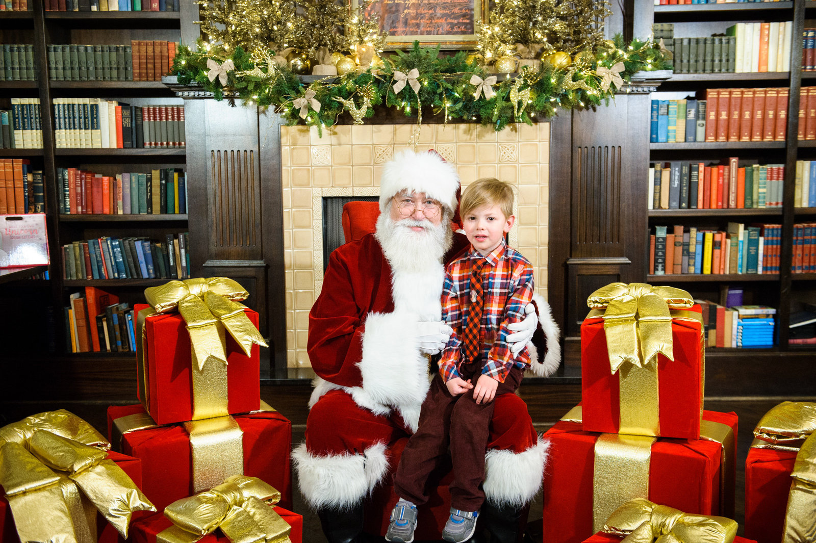 171210.AngelaGarbotPhotography.Christmas.Santa.LadyGregorys.6338