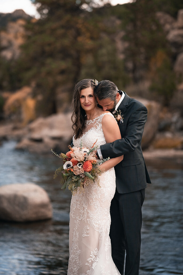 Colorado-Wedding-Photography_Buena-Vista-Wedding-Photographer_Surf-Hotel_32