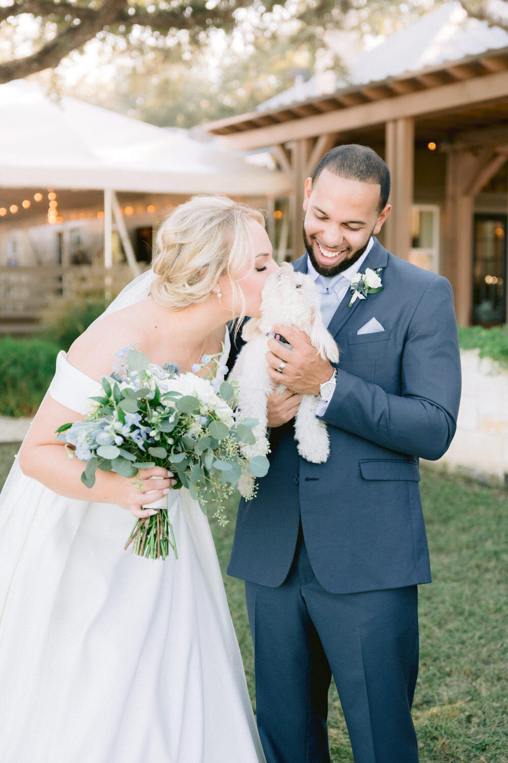stonehouse-villa-bride-with-dog copy