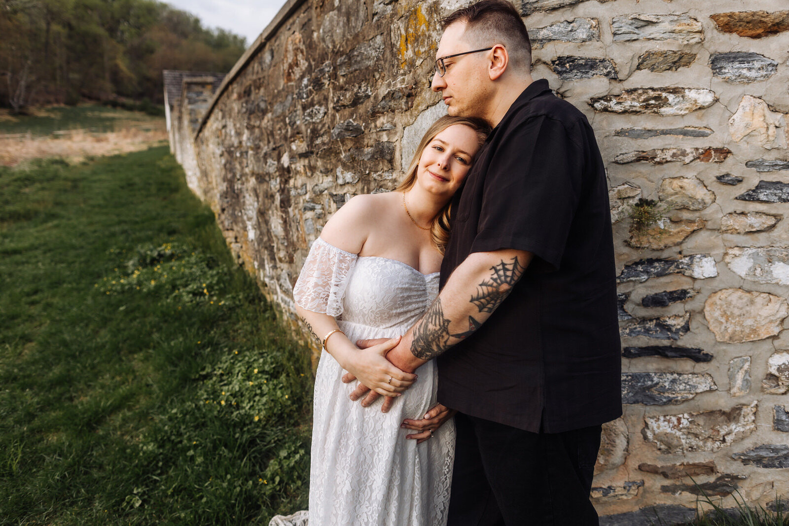 on-location-maternity-photography-valley-forge-park-pa