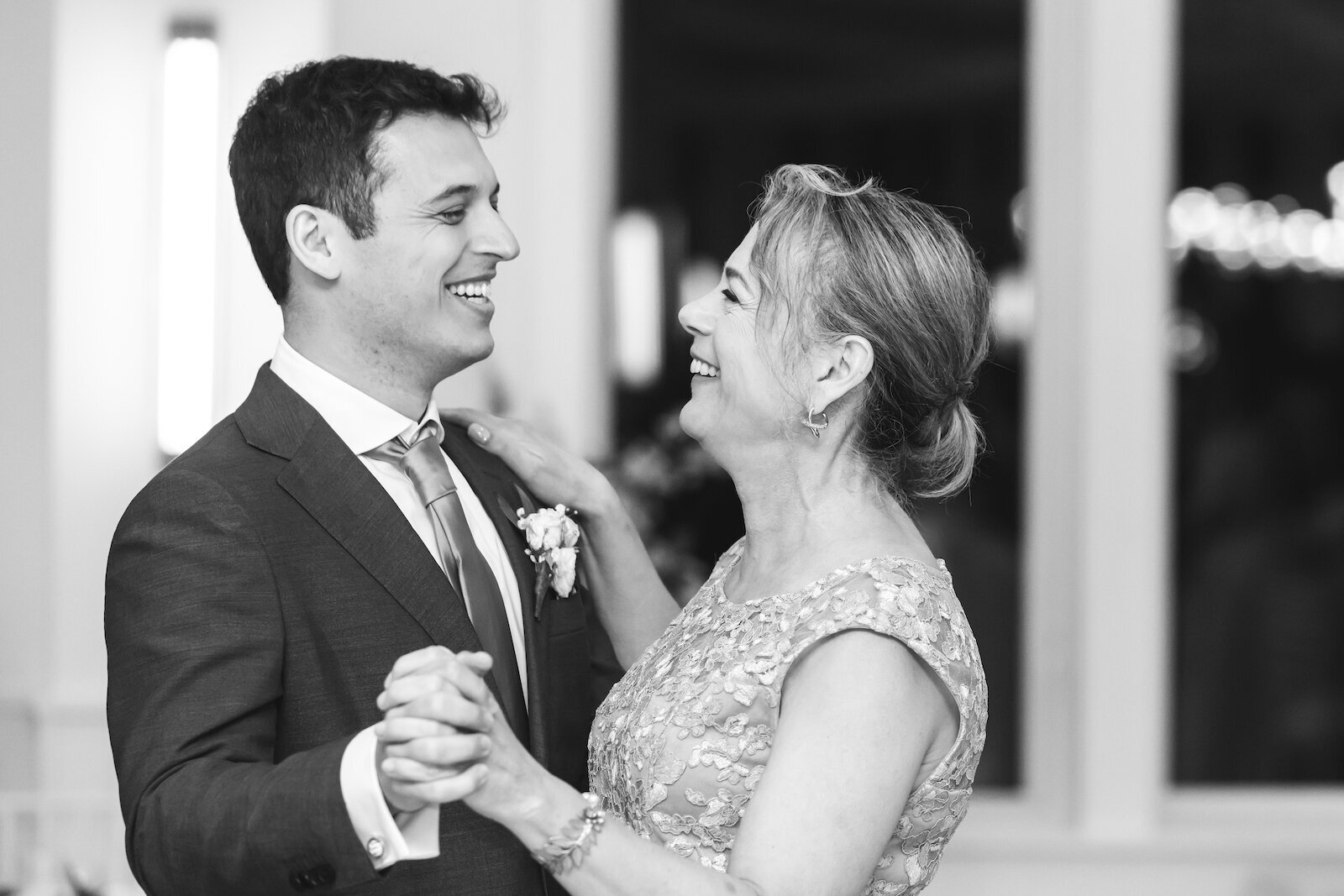 Angela Greenlaw Photography Cape Cod Boston Newport Portsmouth Wedding Photographer-260