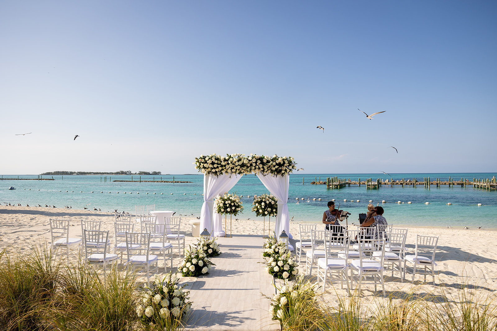 BahamasWeddingDecor00001