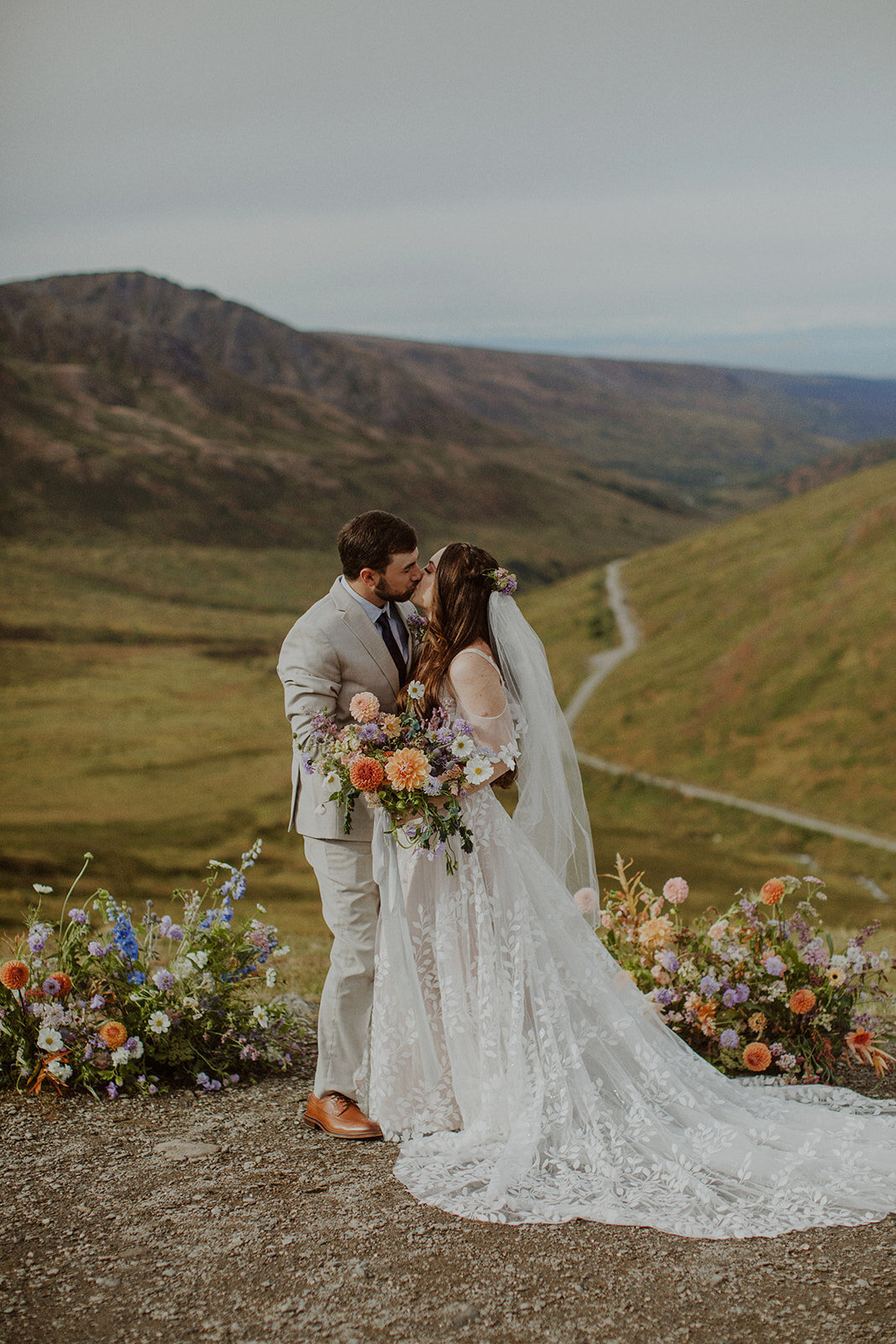 Hailey_Cameron_Alaska_Helicopter_Elopement-144